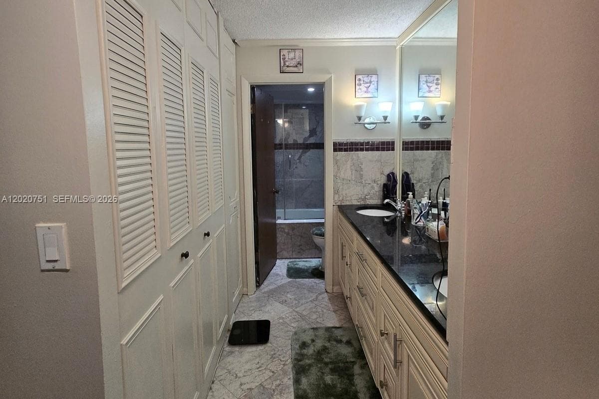 3660 Inverrary Dr # 3T, Lauderhill, FL 33319 photo 4