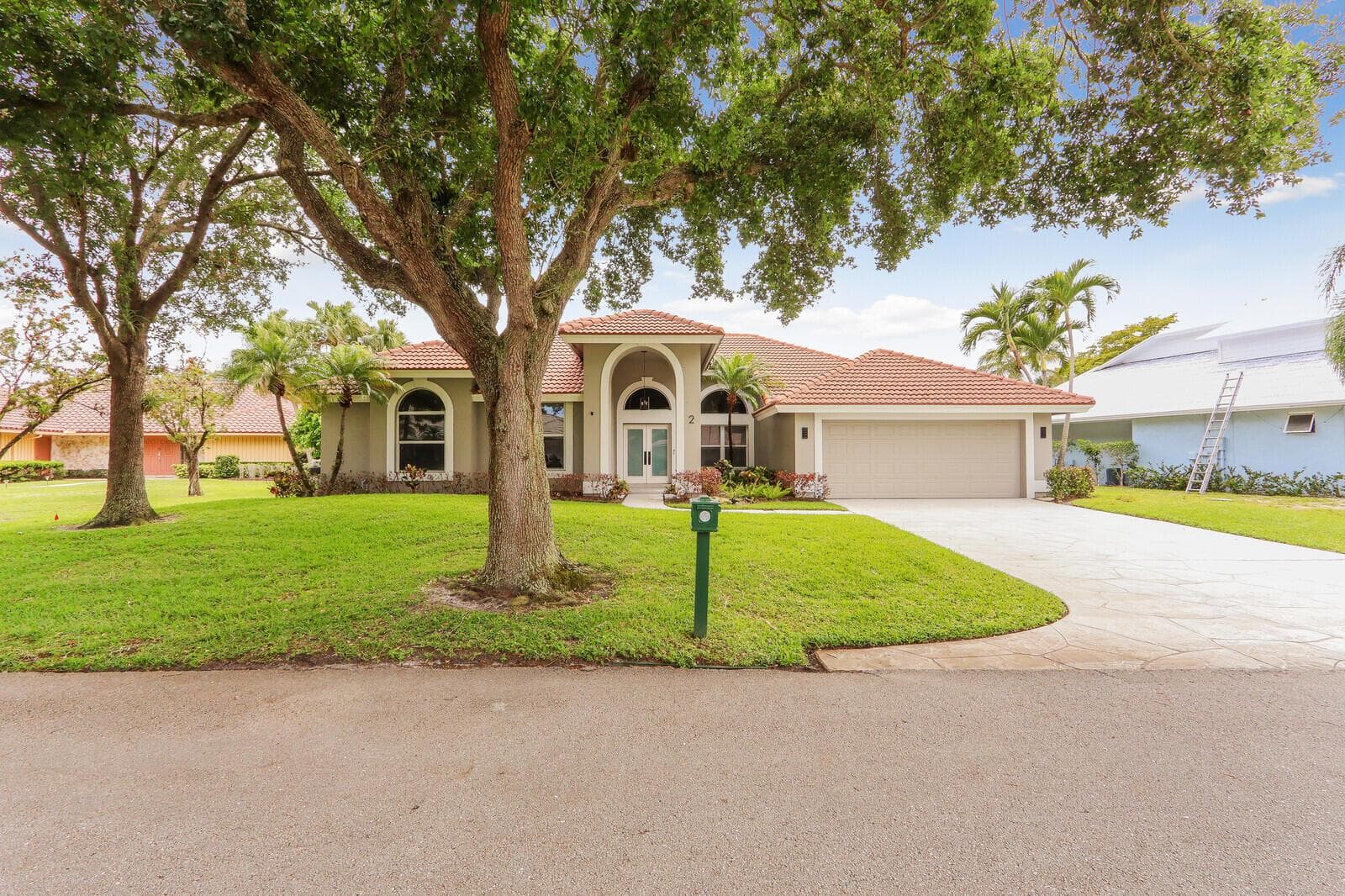 2 Old Fence Road, Palm Beach Gardens, FL 33418 photo 2