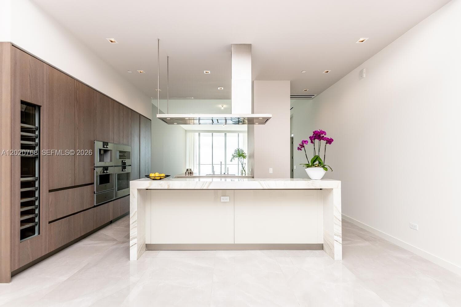 18501 E Collins # 1503, Sunny Isles Beach, FL 33160 photo 4