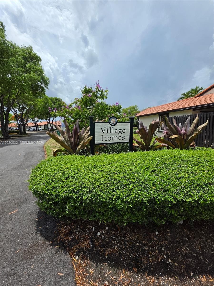 15240 SW 45th Ter # 54F, Miami, FL 33185 photo 3