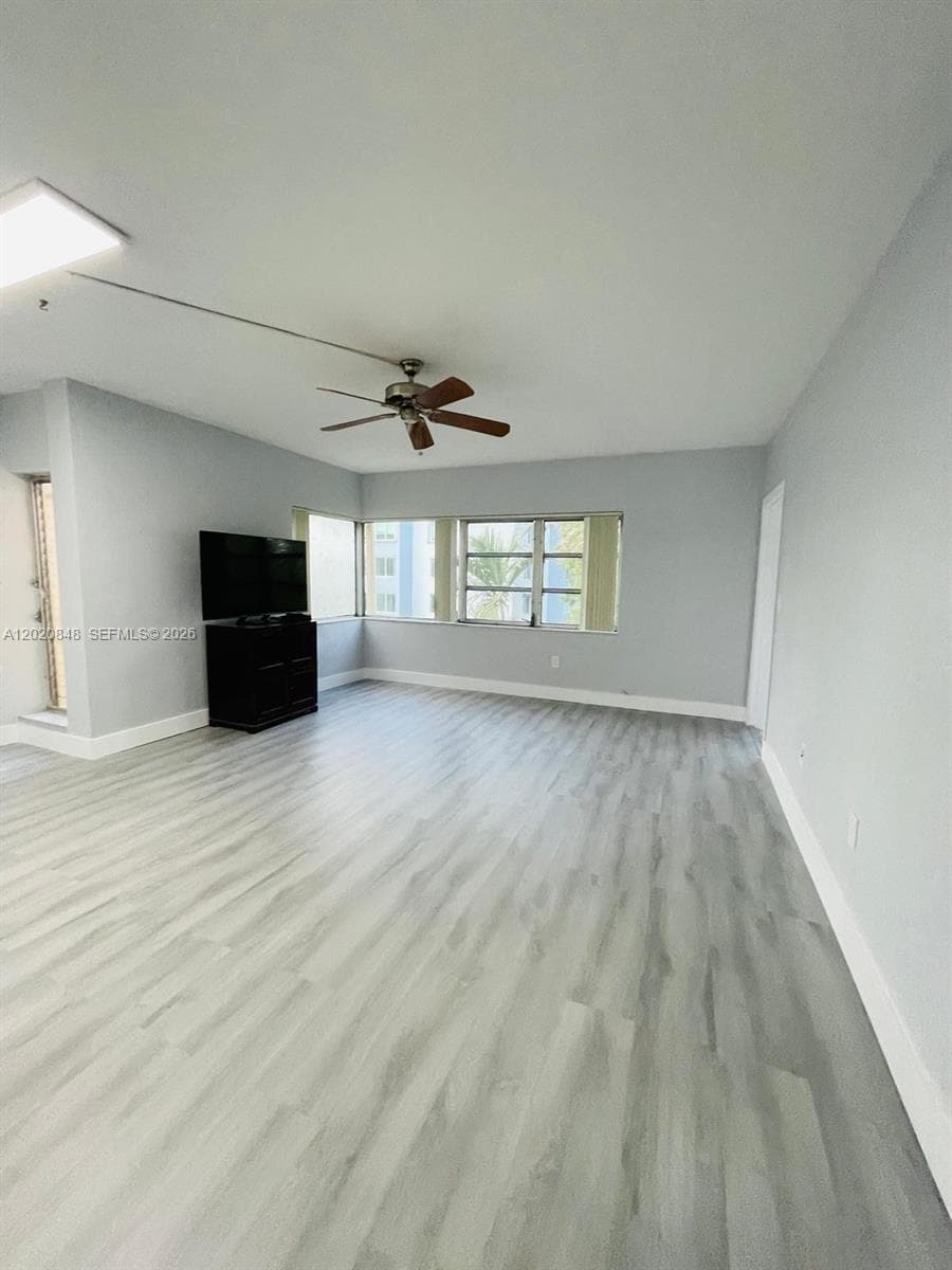 9175 SW 77th Ave # 306, Miami, FL 33156 photo 2