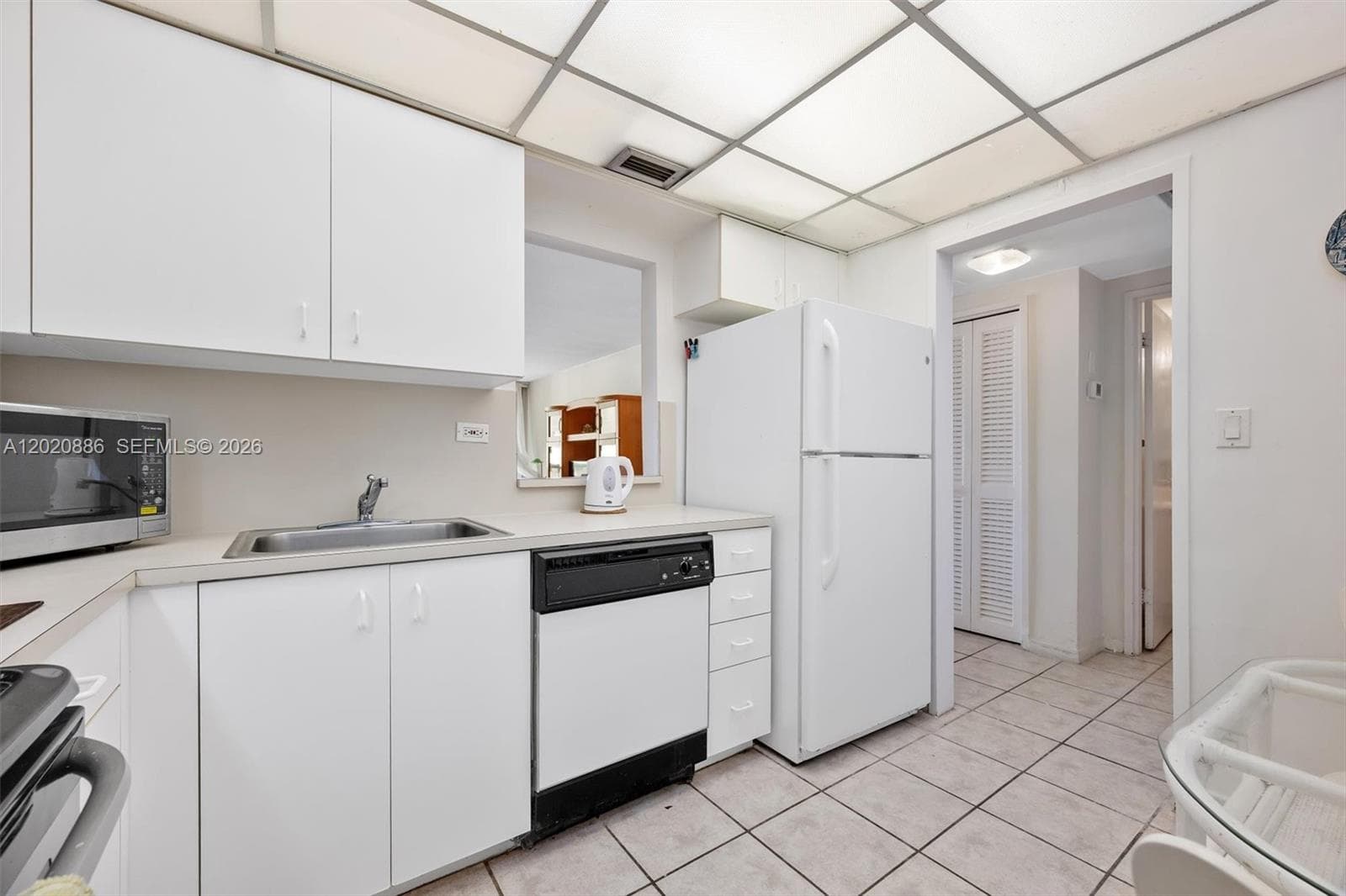 5601 Collins Ave # 1718, Miami Beach, FL 33140 photo 5