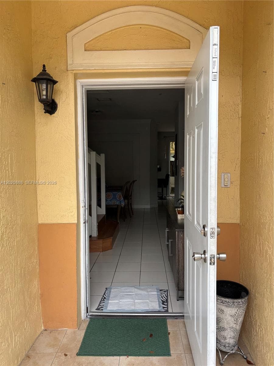 6920 NW 177th St # Q101, Hialeah, FL 33015 photo 2
