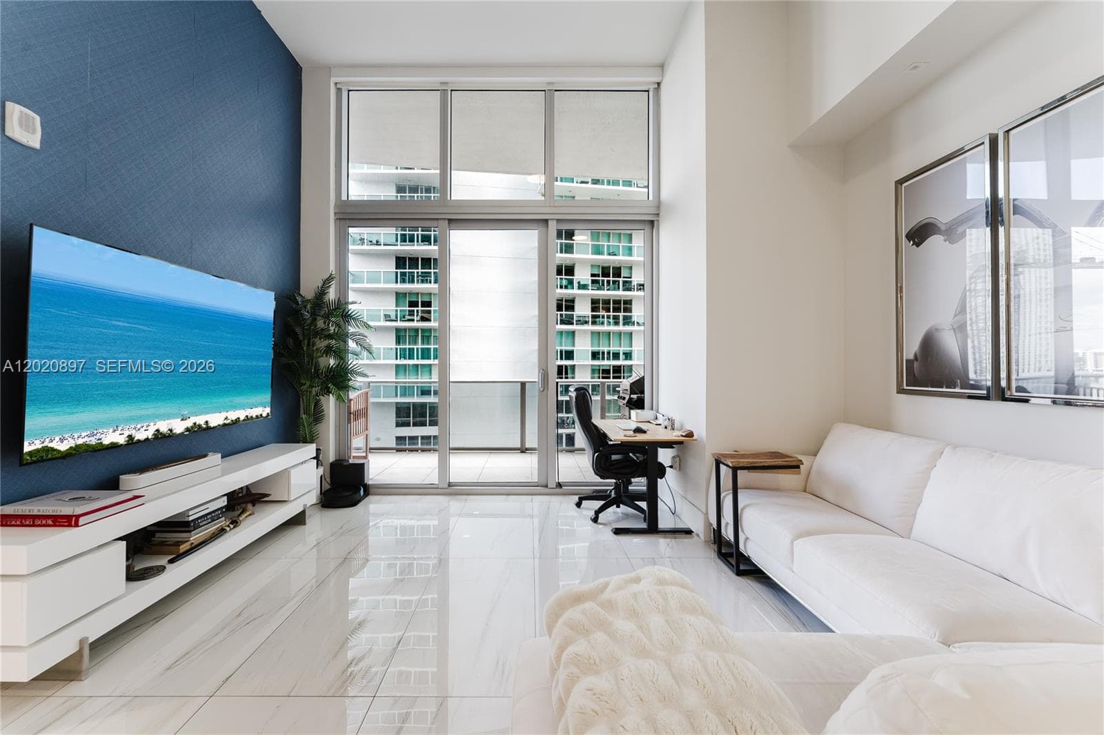 488 NE 18th St # 1205, Miami, FL 33132 photo 3