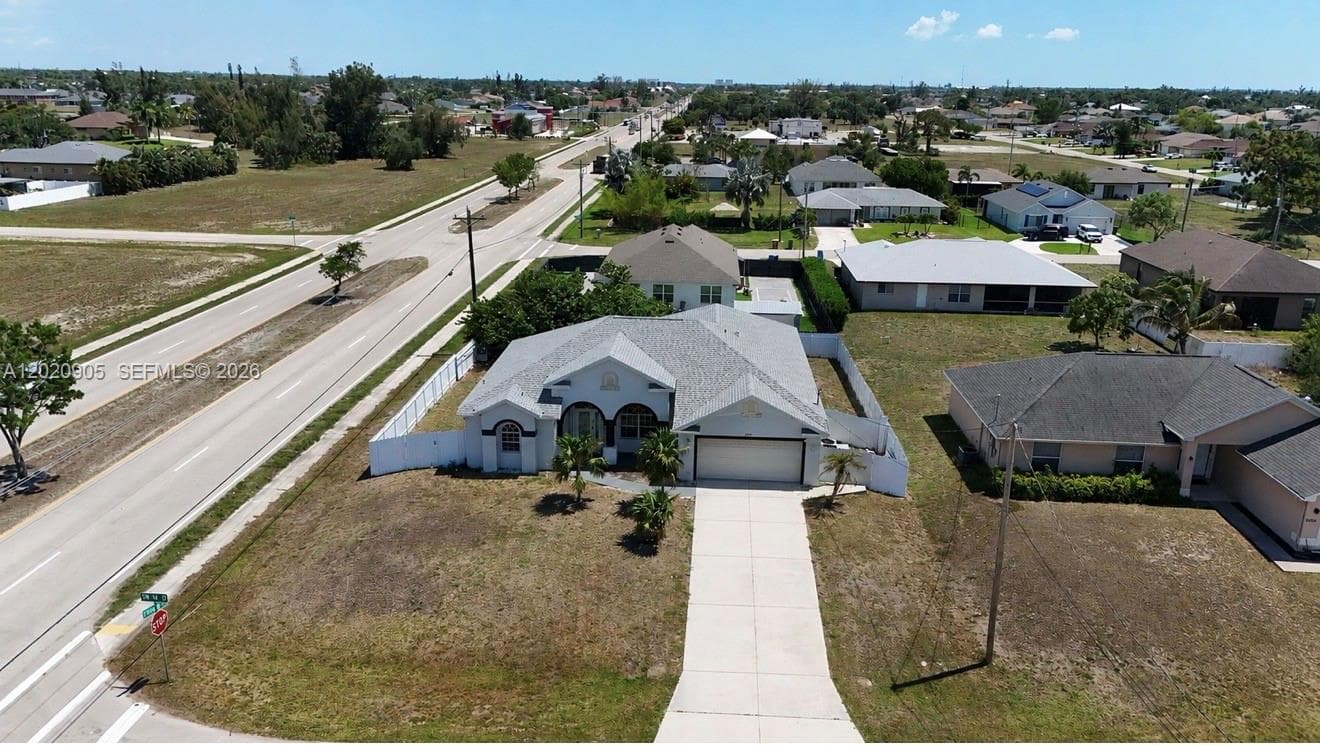 1602 SW 14th St, Cape Coral, FL 33991 photo 2