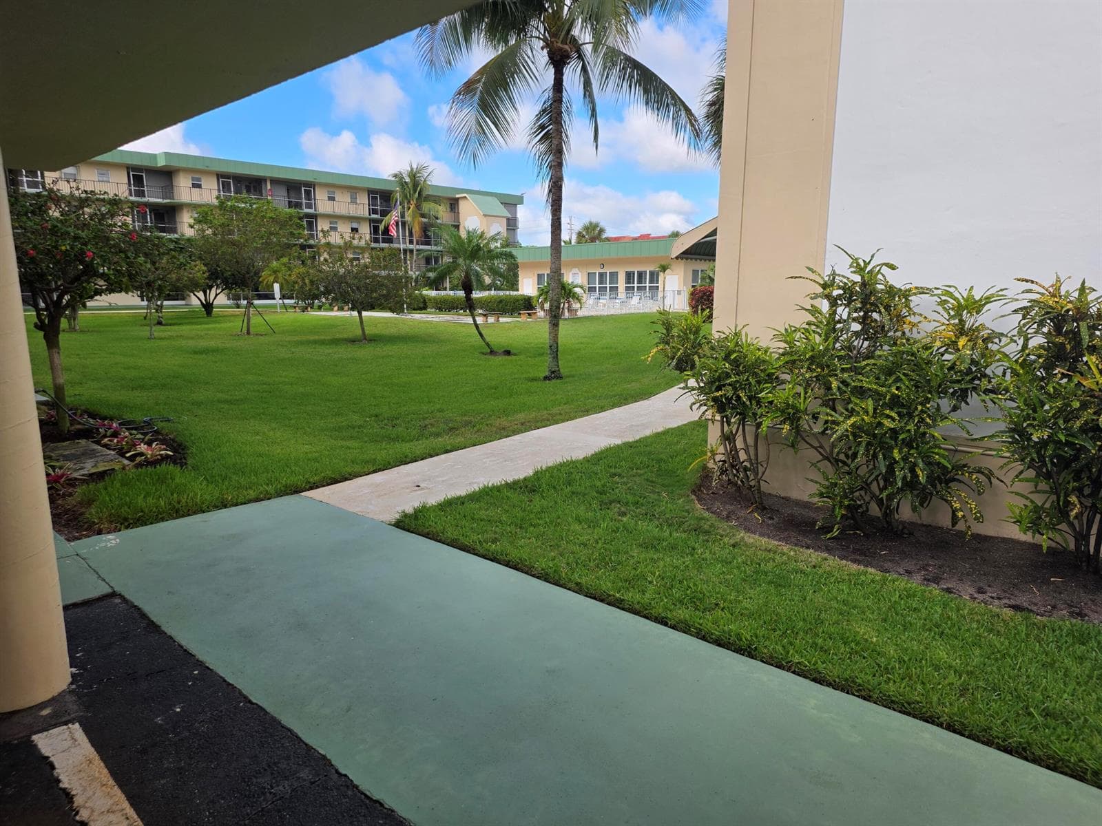 808 SE 7th Street # 101, Deerfield Beach, FL 33441 photo 3