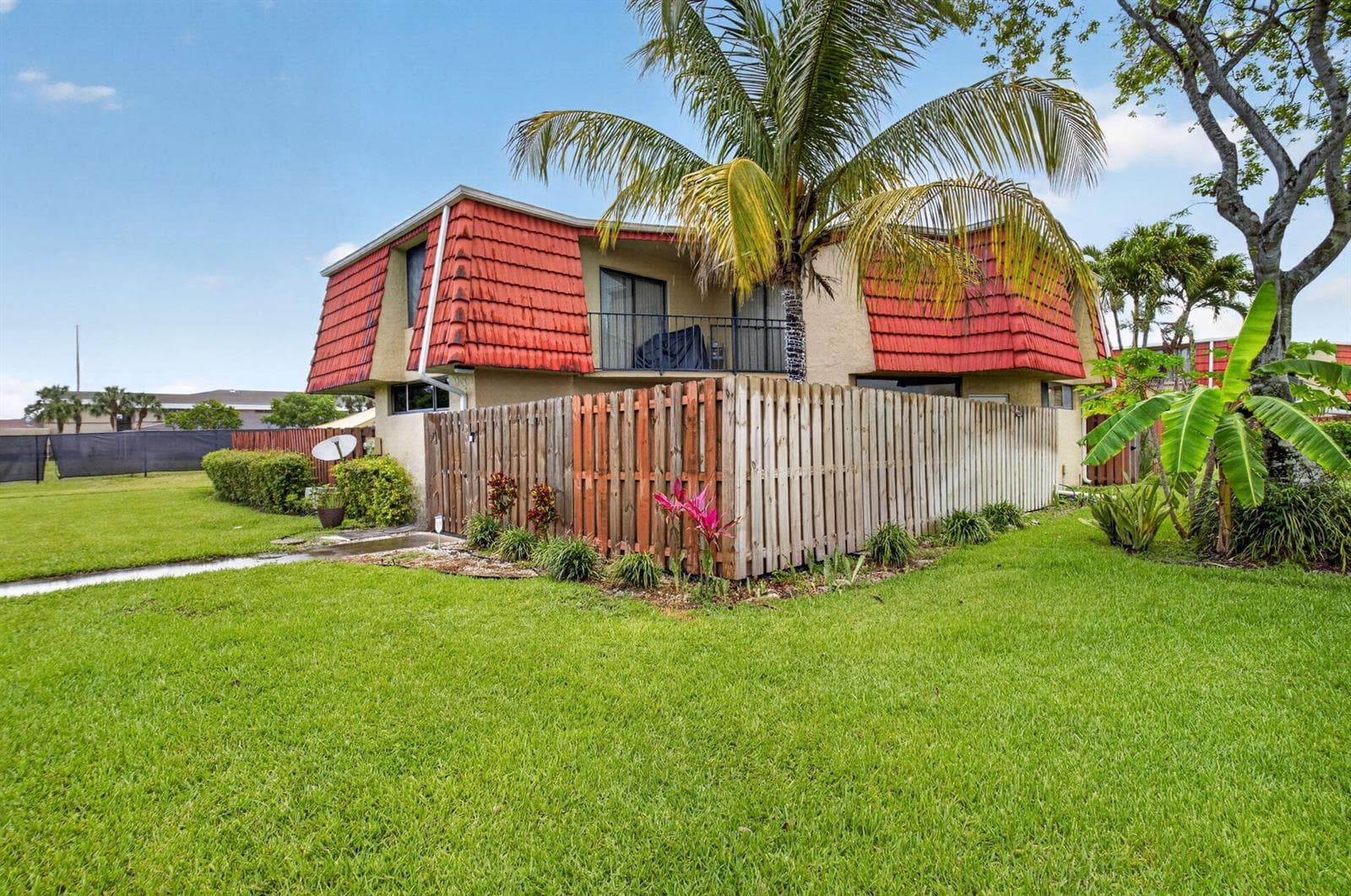 8385 Trent Court # D, Boca Raton, FL 33433 photo 2