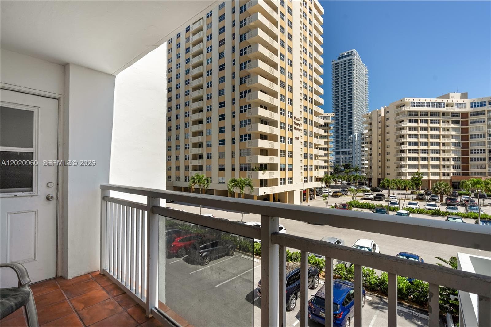 1849 S Ocean Dr # 305, Hallandale Beach, FL 33009 photo 2
