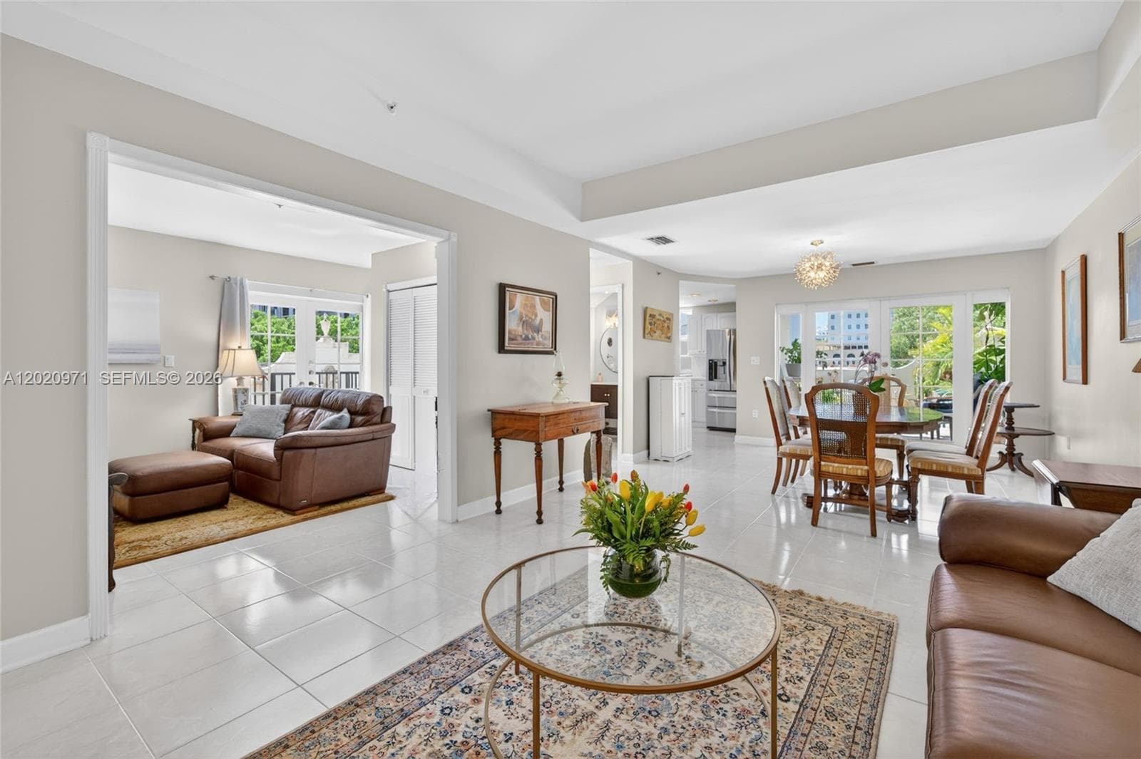 323 Navarre Ave # 403, Coral Gables, FL 33134 photo 2