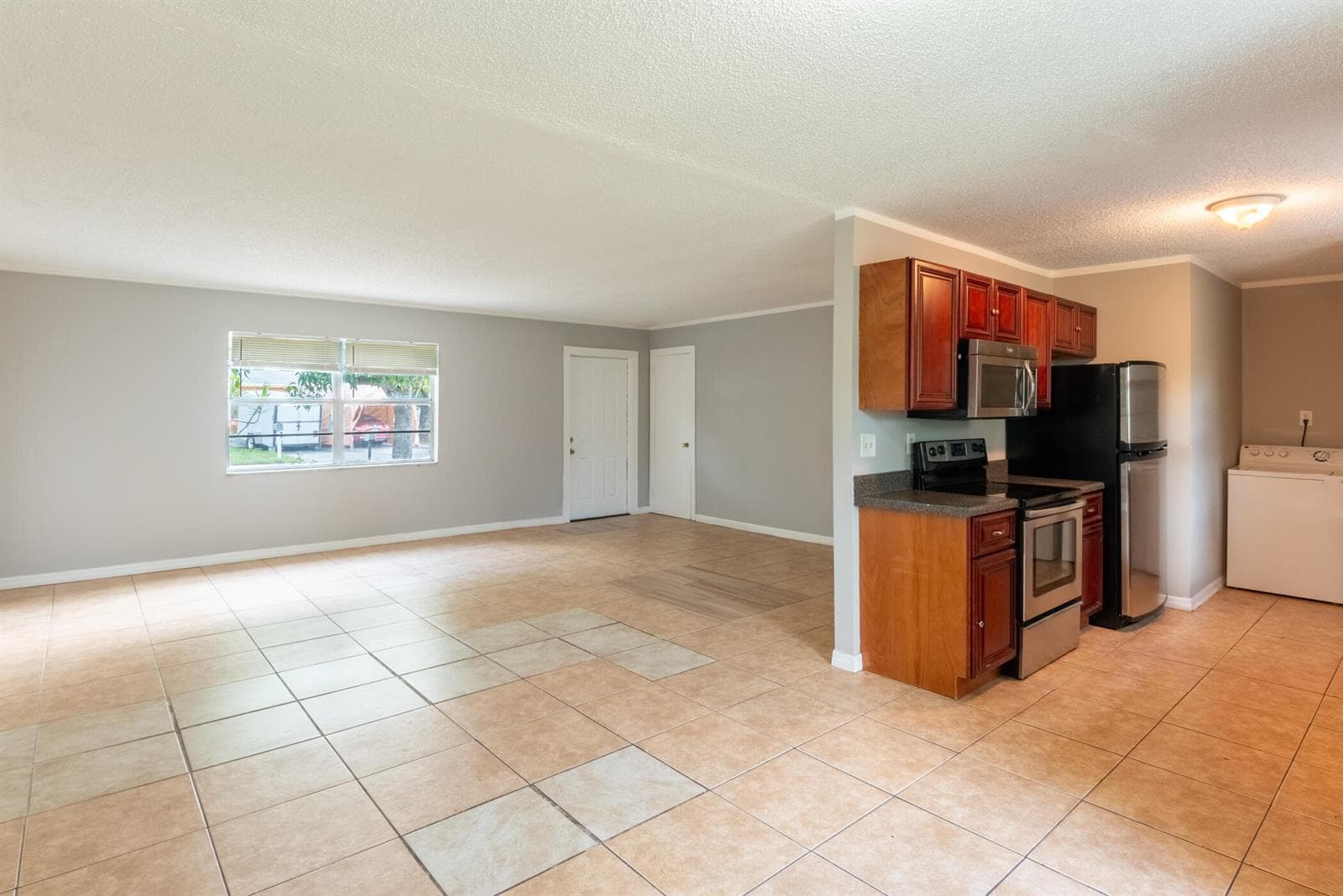1218 Giller Avenue, Mangonia Park, FL 33407 photo 2