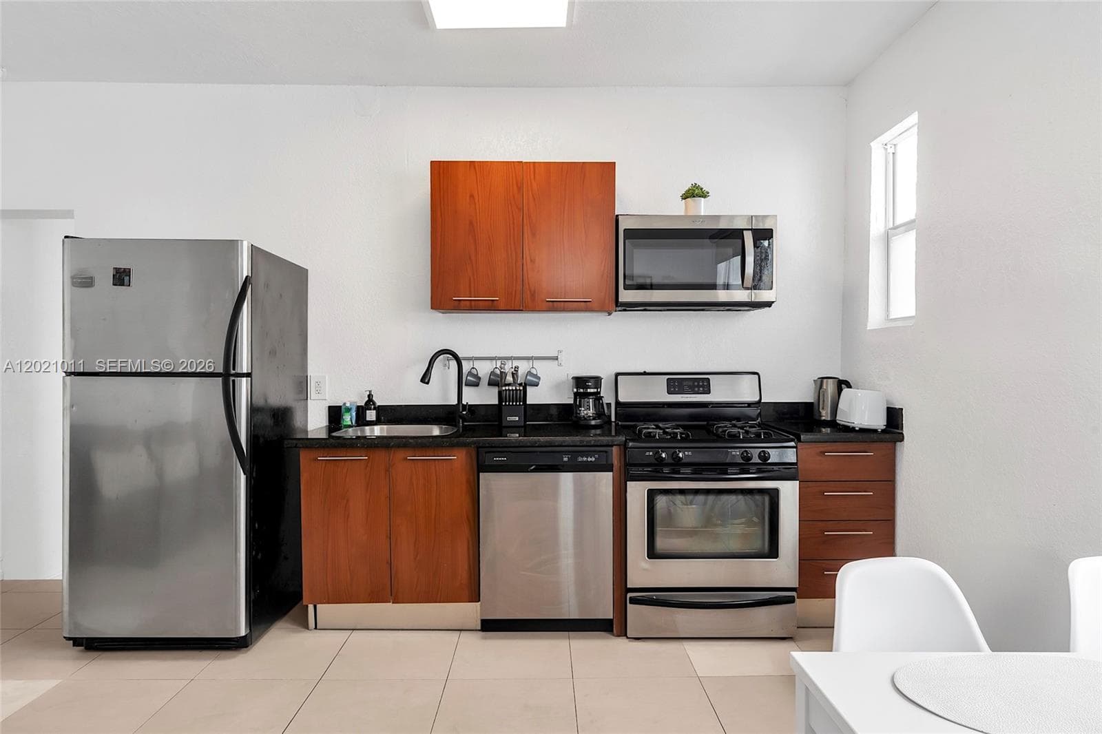500 14th St # 101, Miami Beach, FL 33139 photo 4