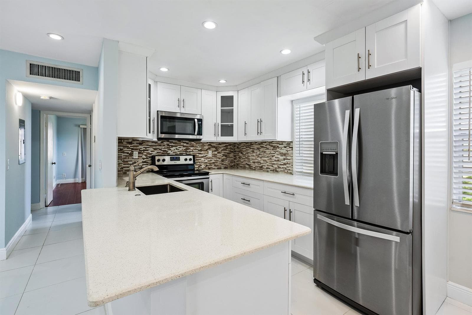 507 Capri K, Delray Beach, FL 33484 photo 3