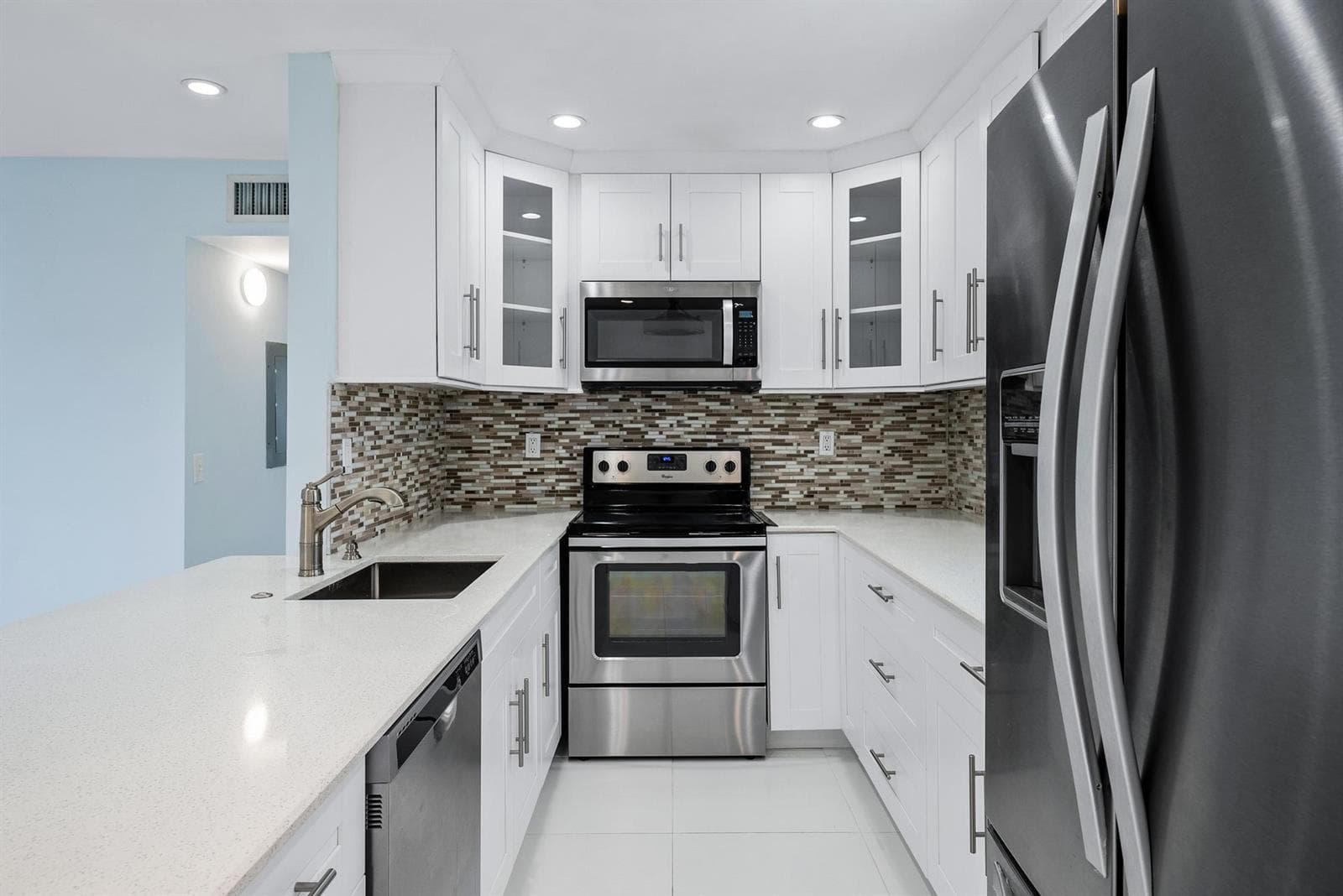 507 Capri K, Delray Beach, FL 33484 photo 4