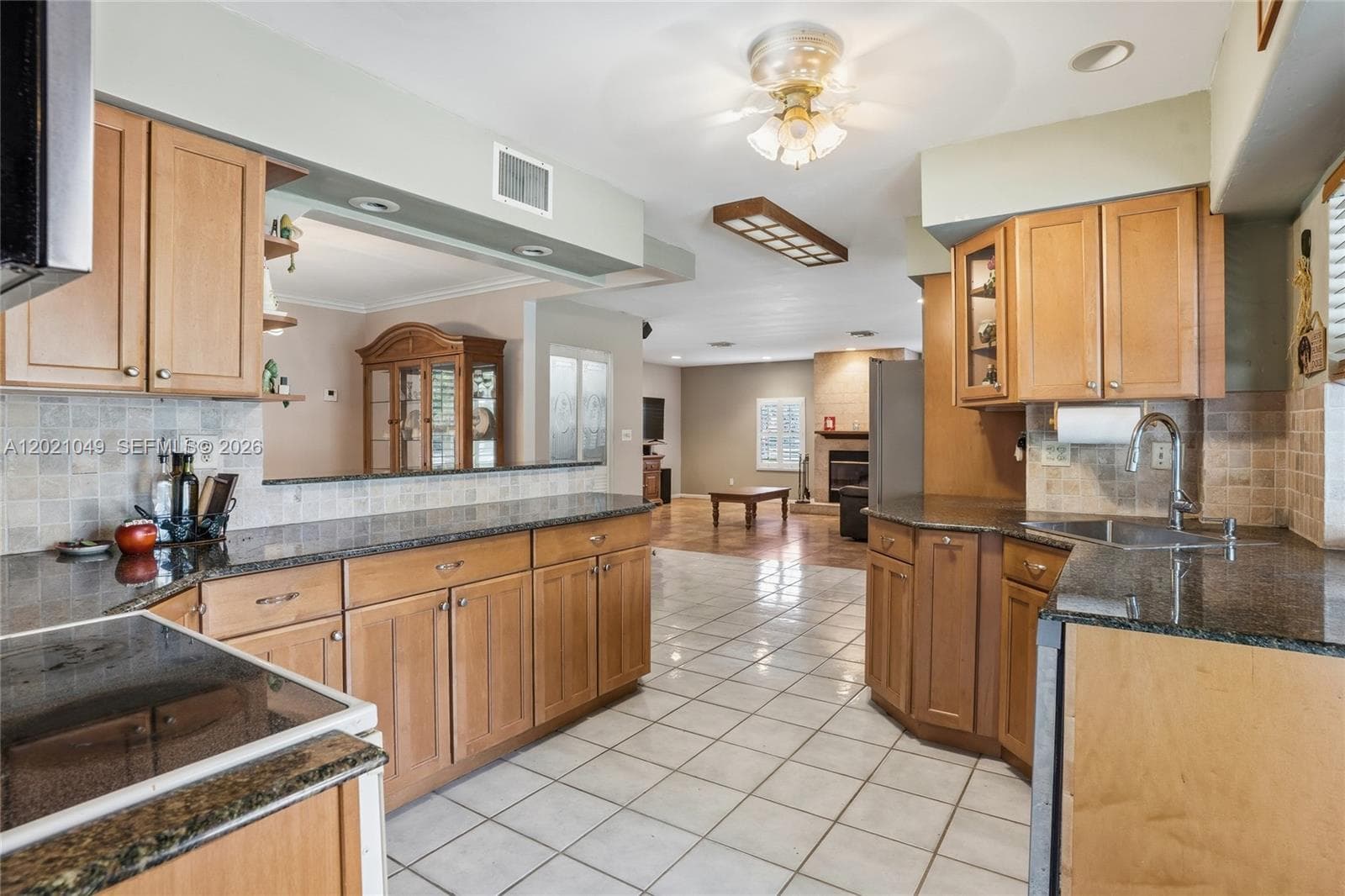8495 SW 160th St, Palmetto Bay, FL 33157 photo 5