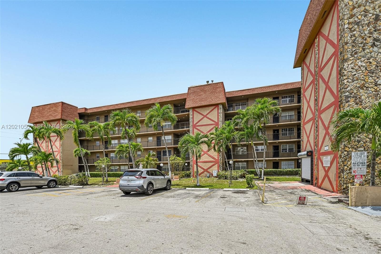 6575 W 4th Ave # 507, Hialeah, FL 33012 photo 3