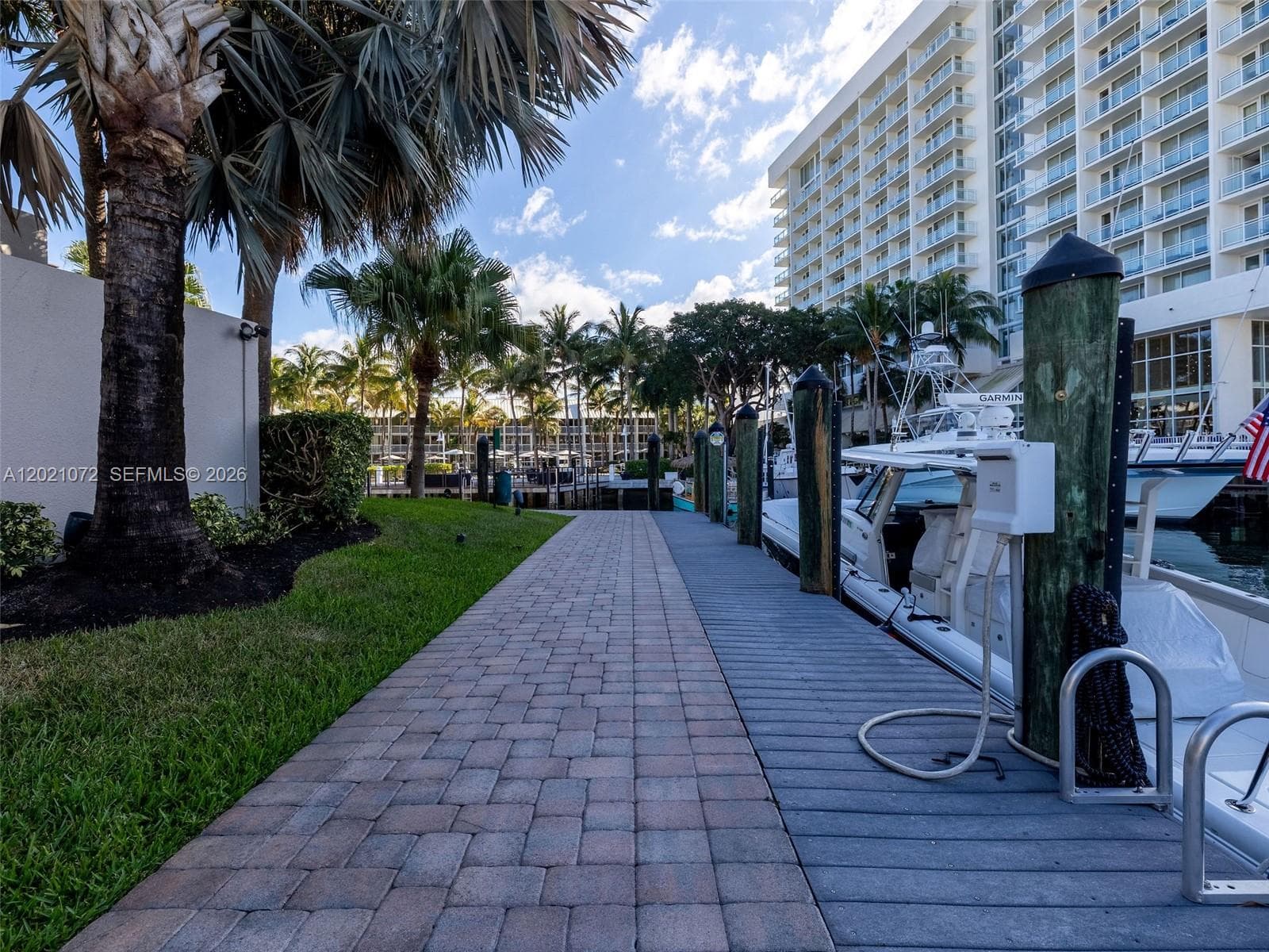 19 Port Side Dr # 19C, Fort Lauderdale, FL 33316 photo 2