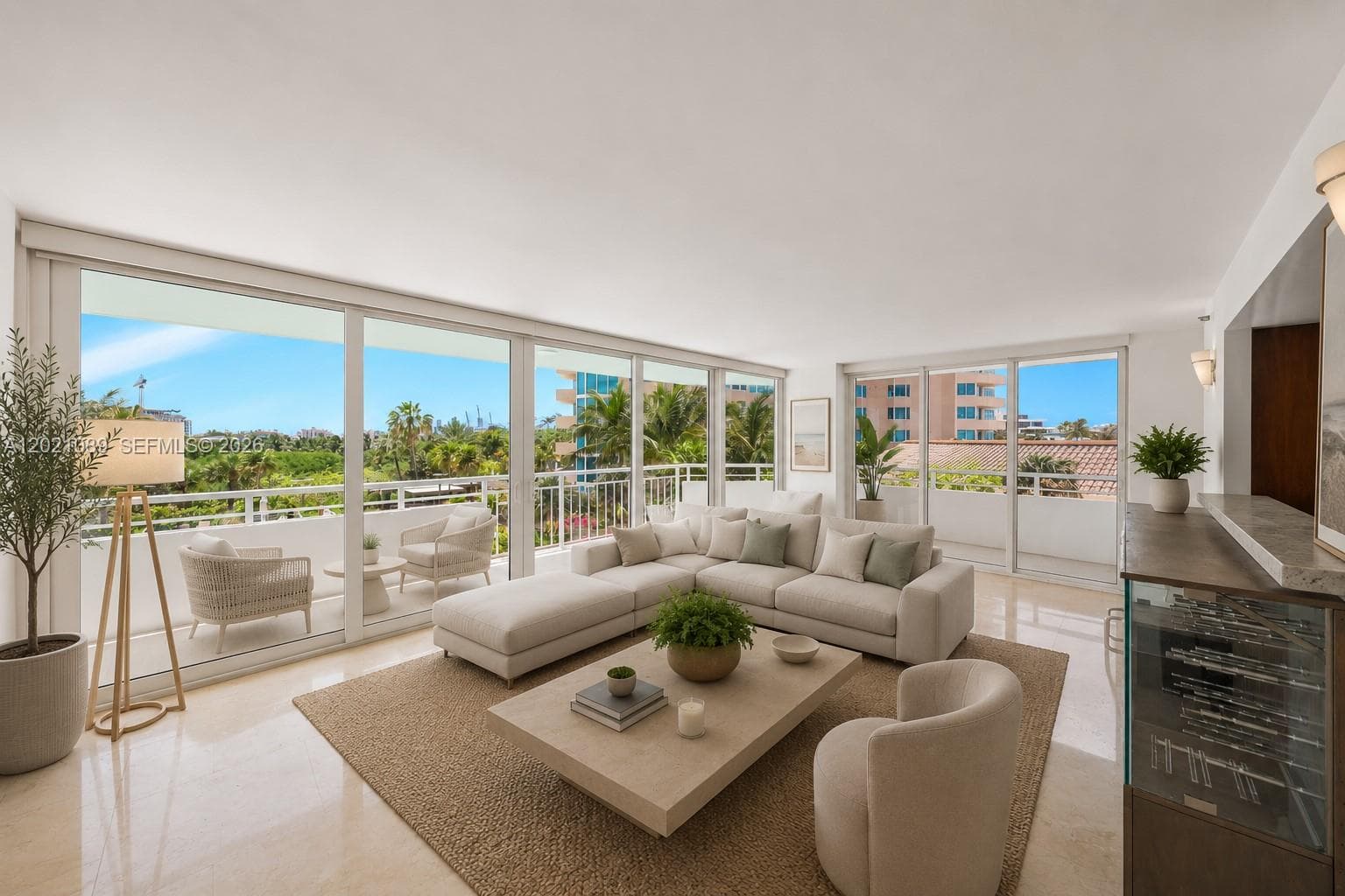 400 S Pointe Dr # 409, Miami Beach, FL 33139 photo 2