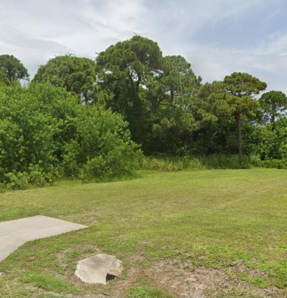 Xxxx Barcelona Avenue, Fort Pierce, FL 34946 photo 3
