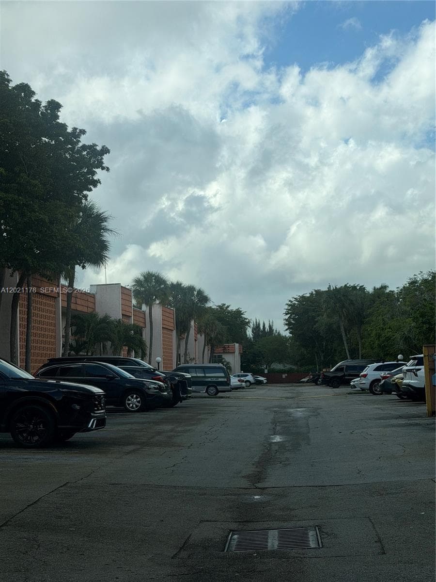 7610 Stirling Rd # 205G, Davie, FL 33024 photo 3