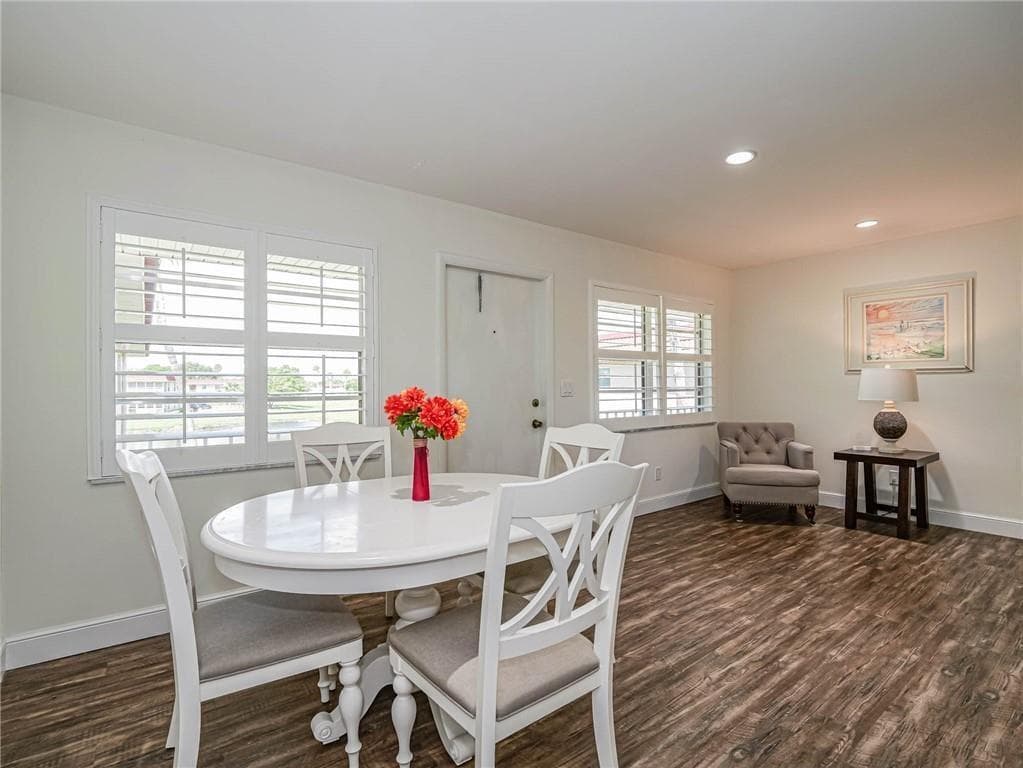 76 Royal Oak Drive # 205, Vero Beach, FL 32962 photo 5