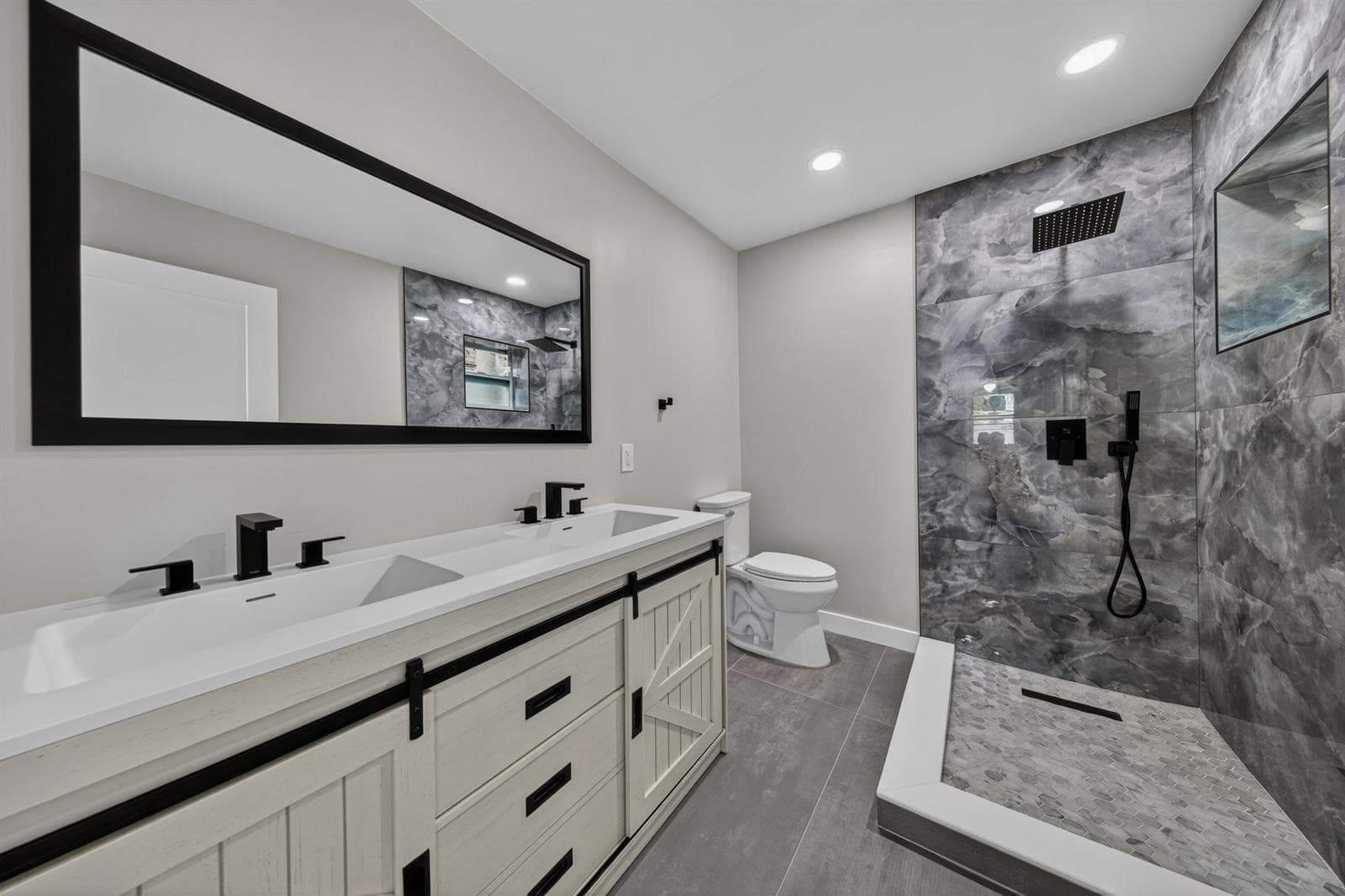 2740 NW 9th Lane, Wilton Manors, FL 33311 photo 5