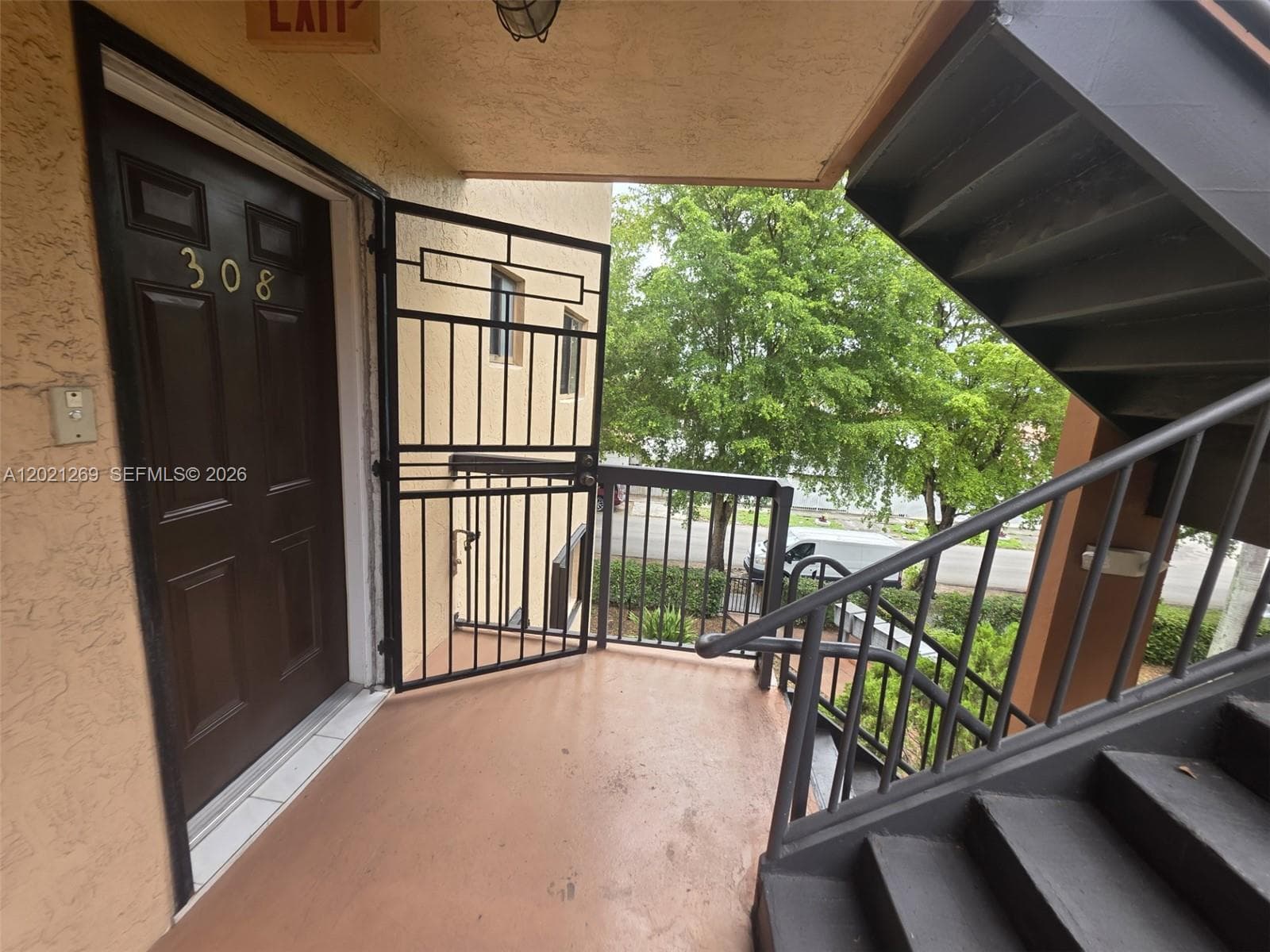 5560 W 21st Ct # 308, Hialeah, FL 33016 photo 5