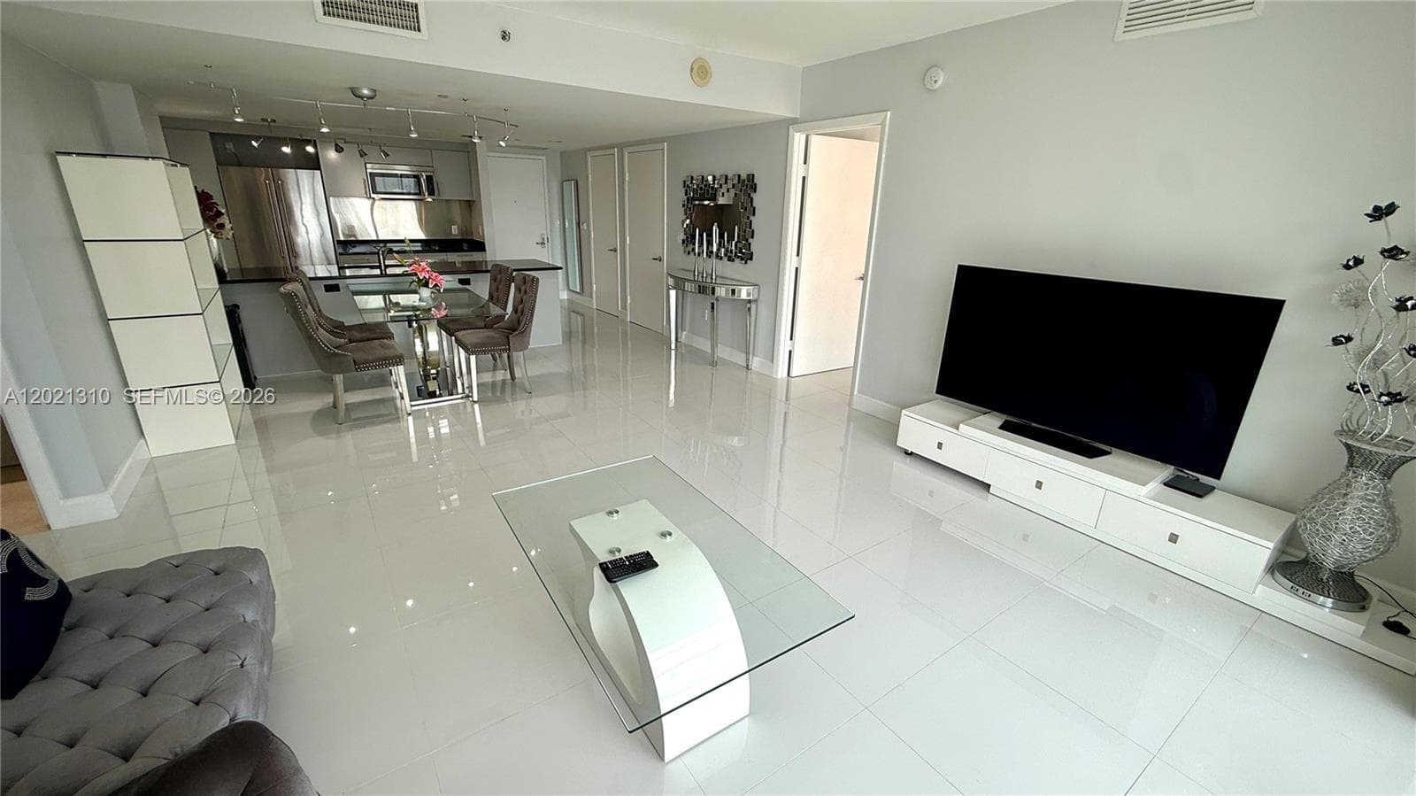 50 Biscayne Blvd # 2501, Miami, FL 33132 photo 5