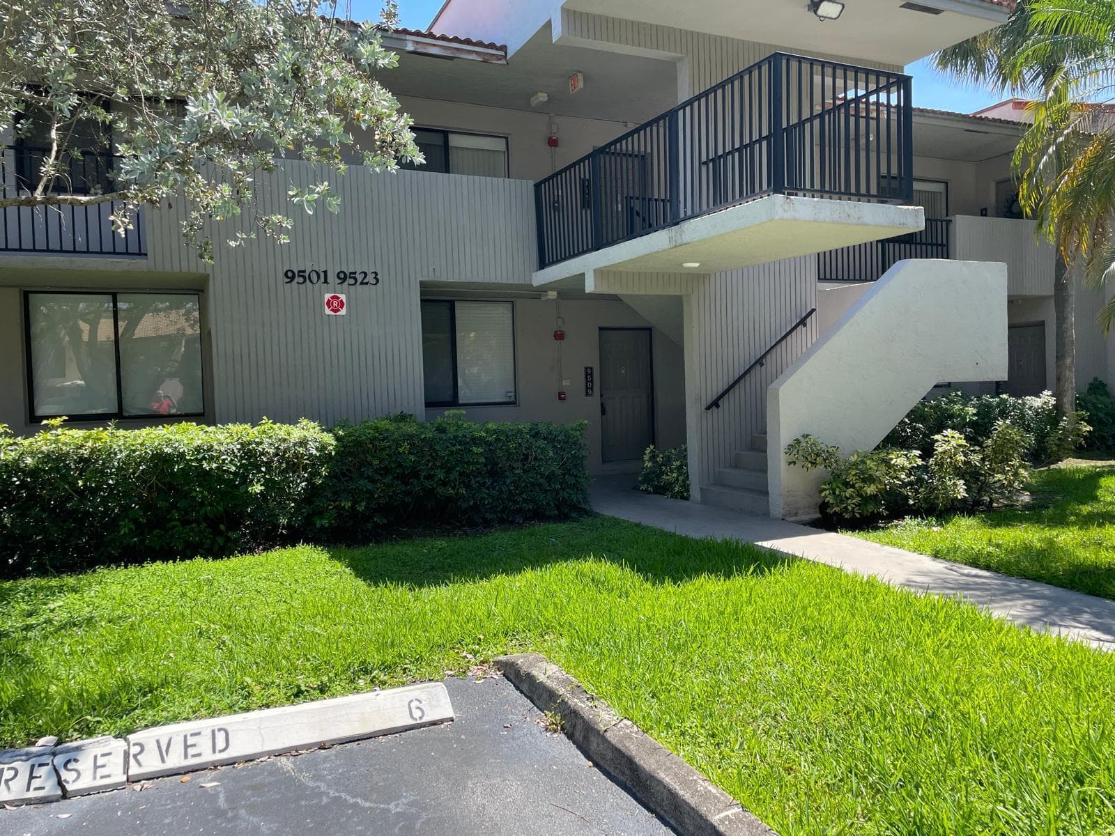 9509 SW 1st Court, Coral Springs, FL 33071 photo 2
