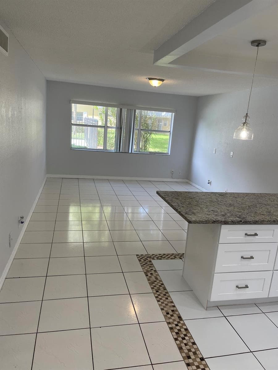 440 SE 2nd Avenue # 5, Deerfield Beach, FL 33441 photo 5