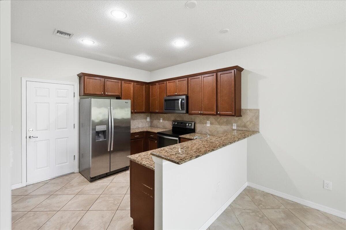 1069 Normandie Way, Vero Beach, FL 32960 photo 5