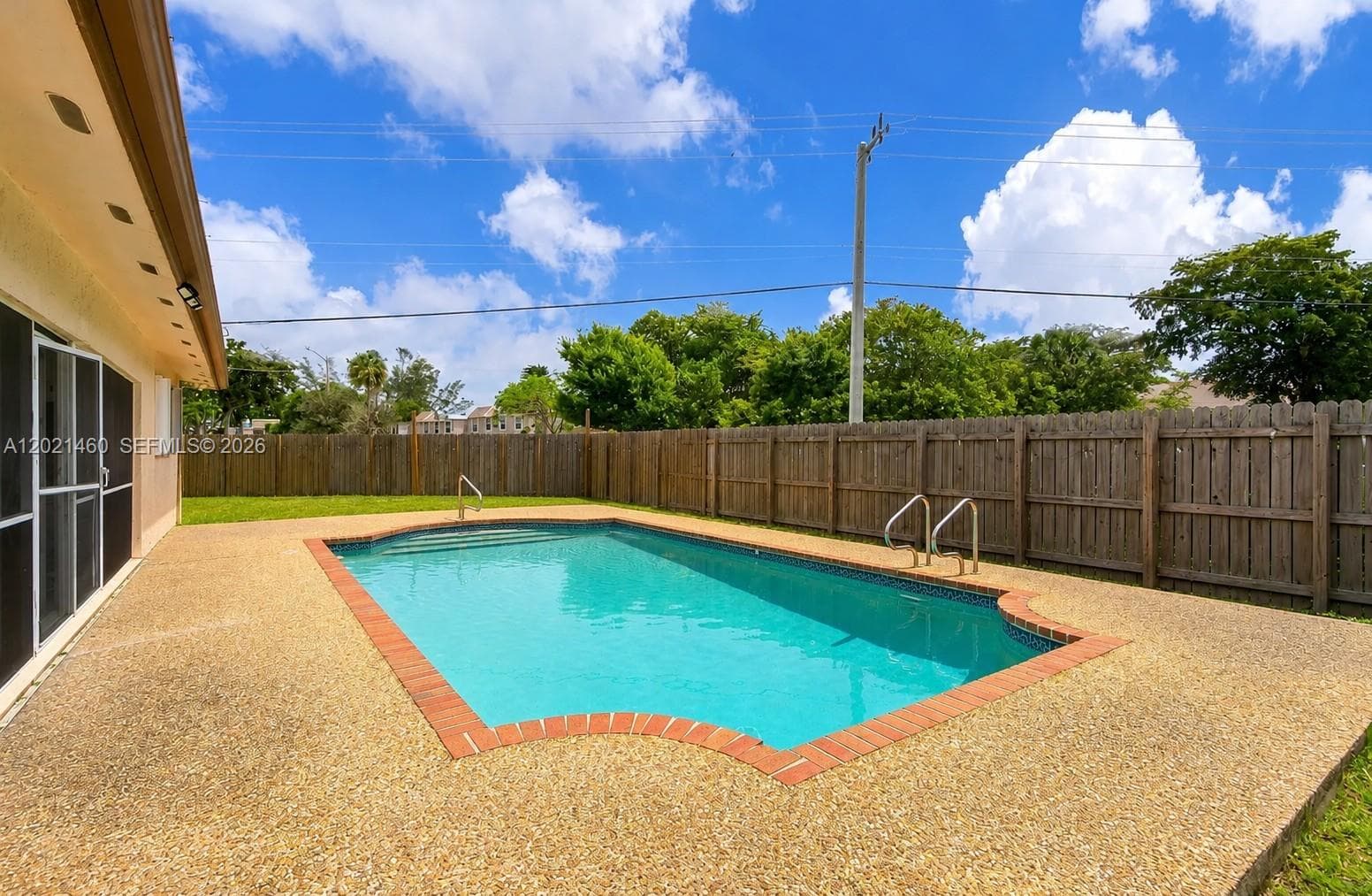 850 NW 79th Ave, Margate, FL 33063 photo 2