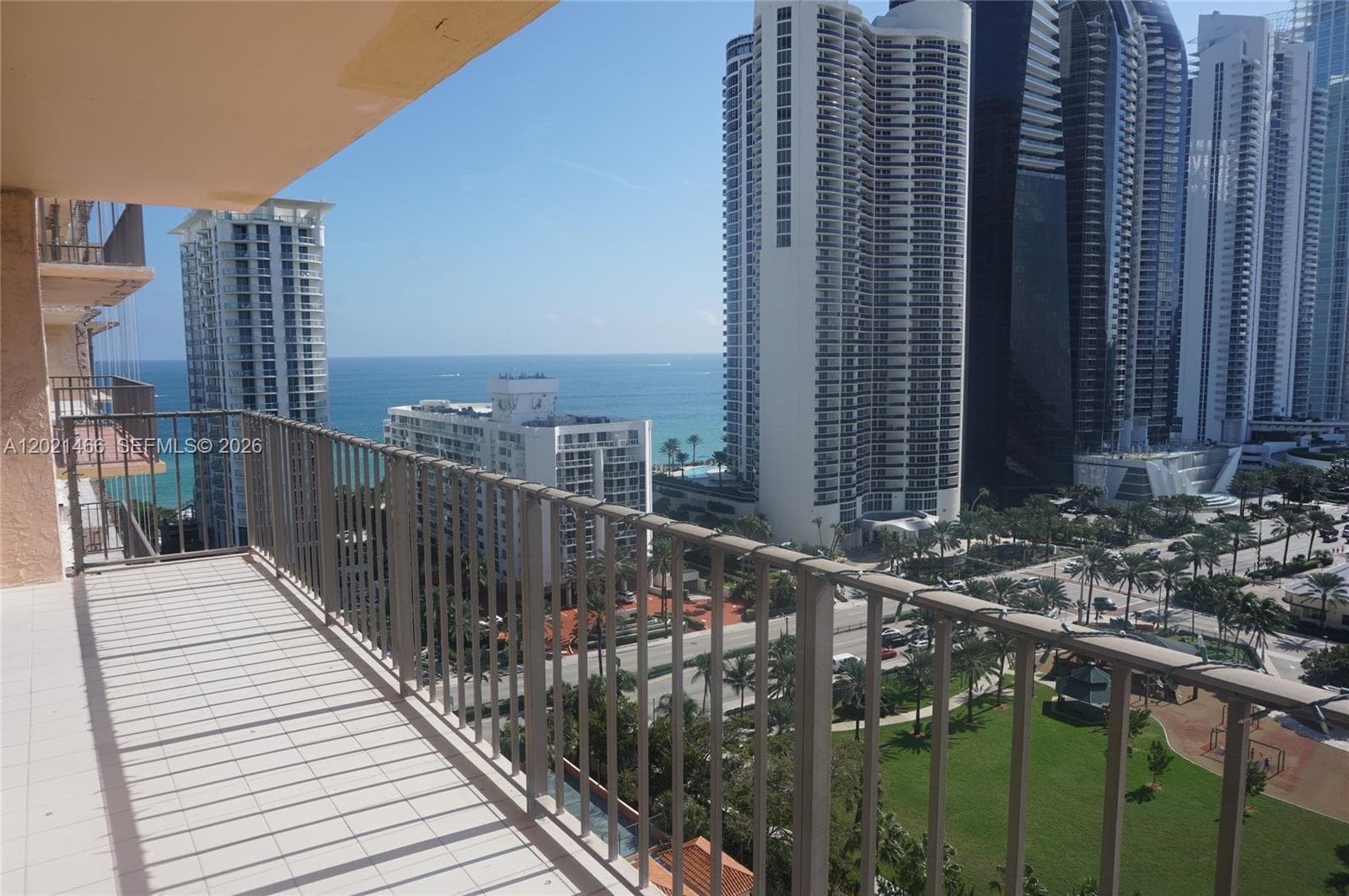 210 174th St # 1904, Sunny Isles Beach, FL 33160 photo 2