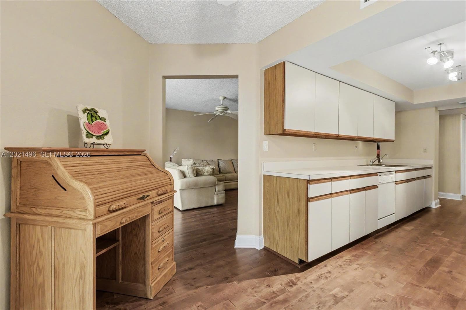 1420 Sheridan St # 3H, Hollywood, FL 33020 photo 4