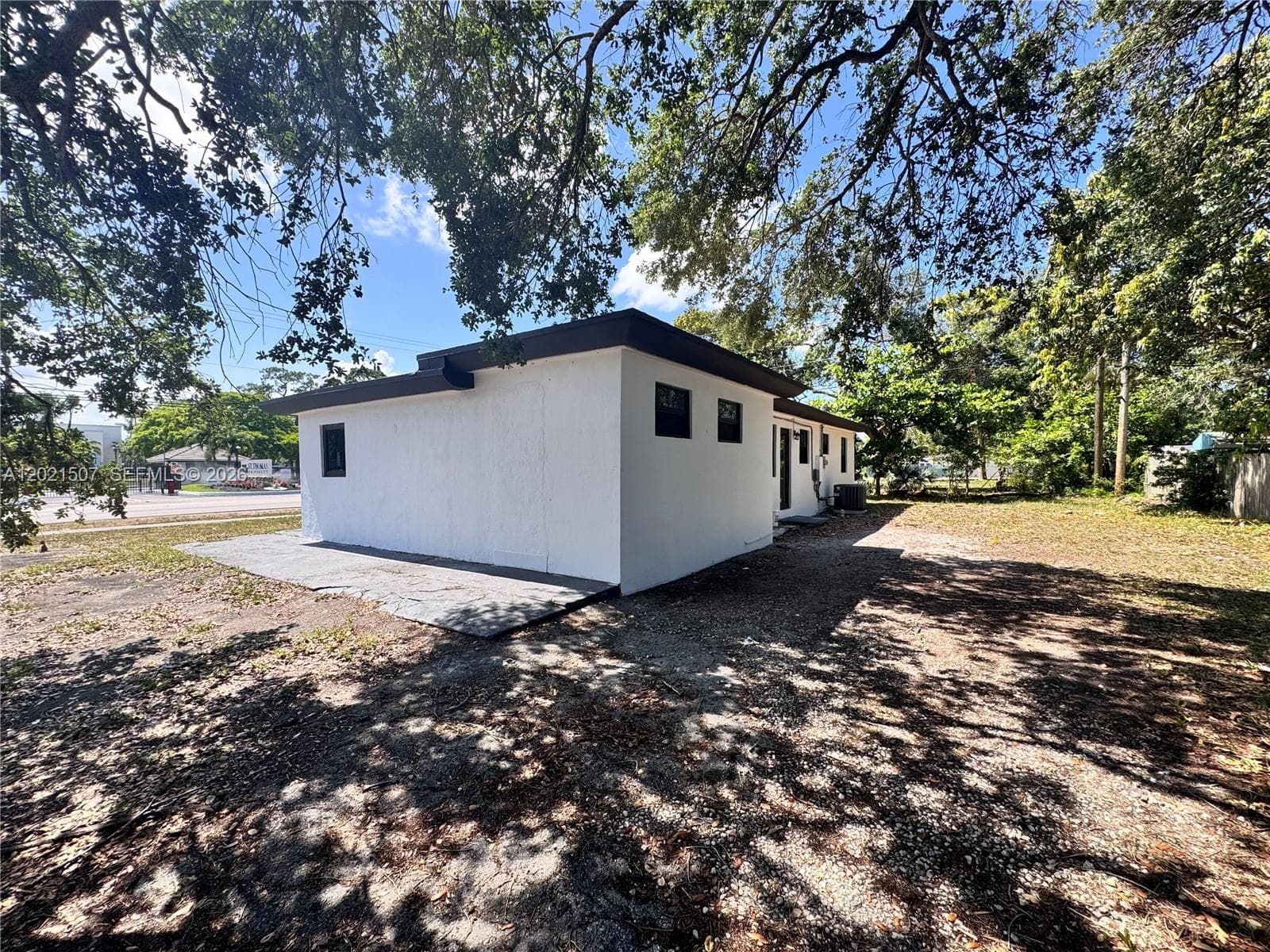 16301 NW 32nd Ave, Miami Gardens, FL 33054 photo 4
