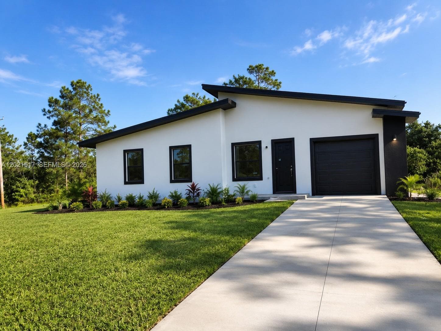 703 LONG ISLAND, Lehigh Acres, FL 33974 photo 3