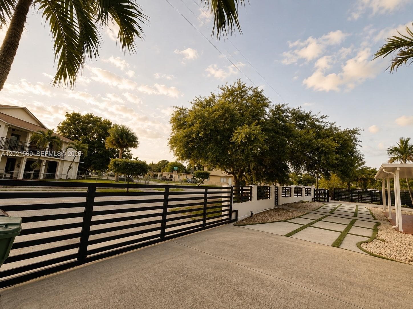 1120 E 6th Ct, Hialeah, FL 33010 photo 4