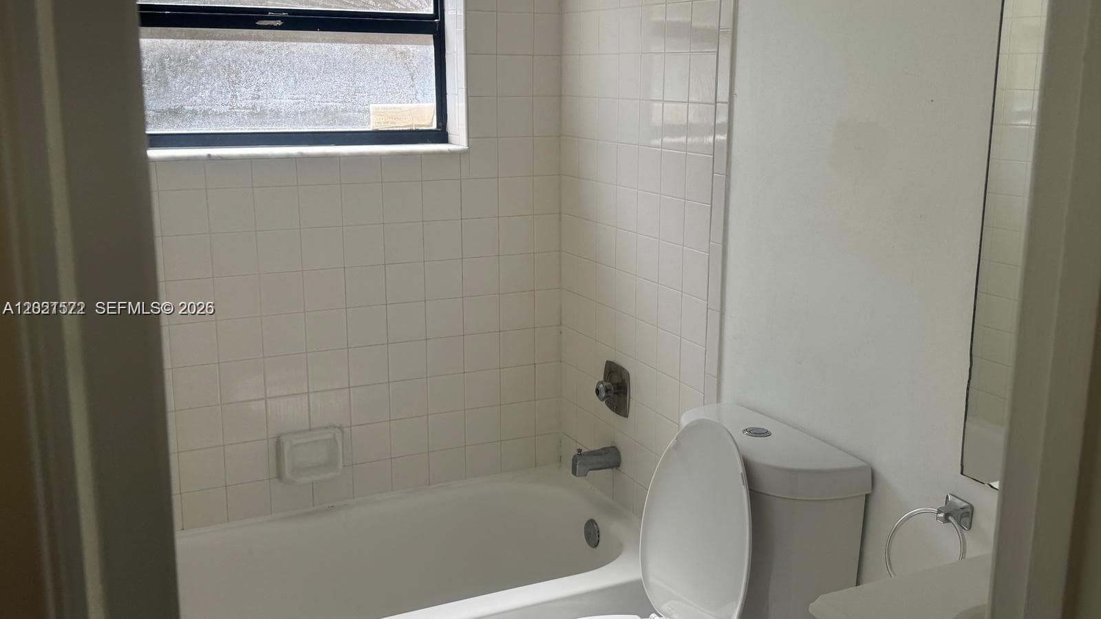 2715 W 66th St # 13-21, Hialeah, FL 33016 photo 3