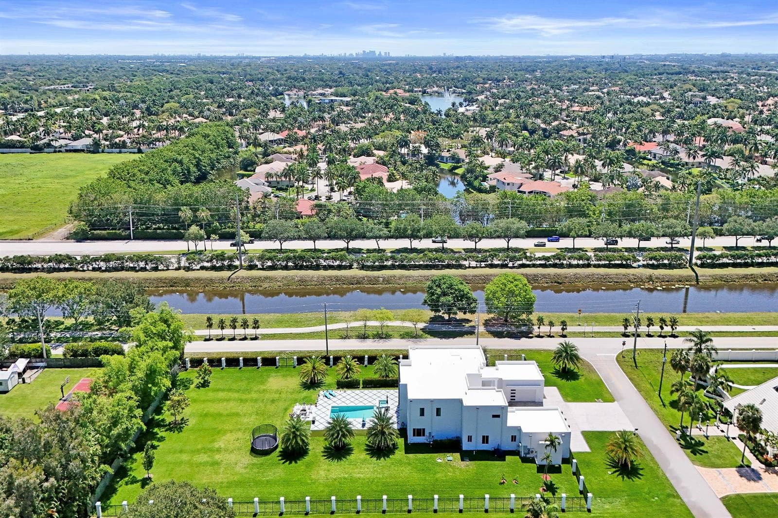 11201 SW 3rd Street, Plantation, FL 33325 photo 4