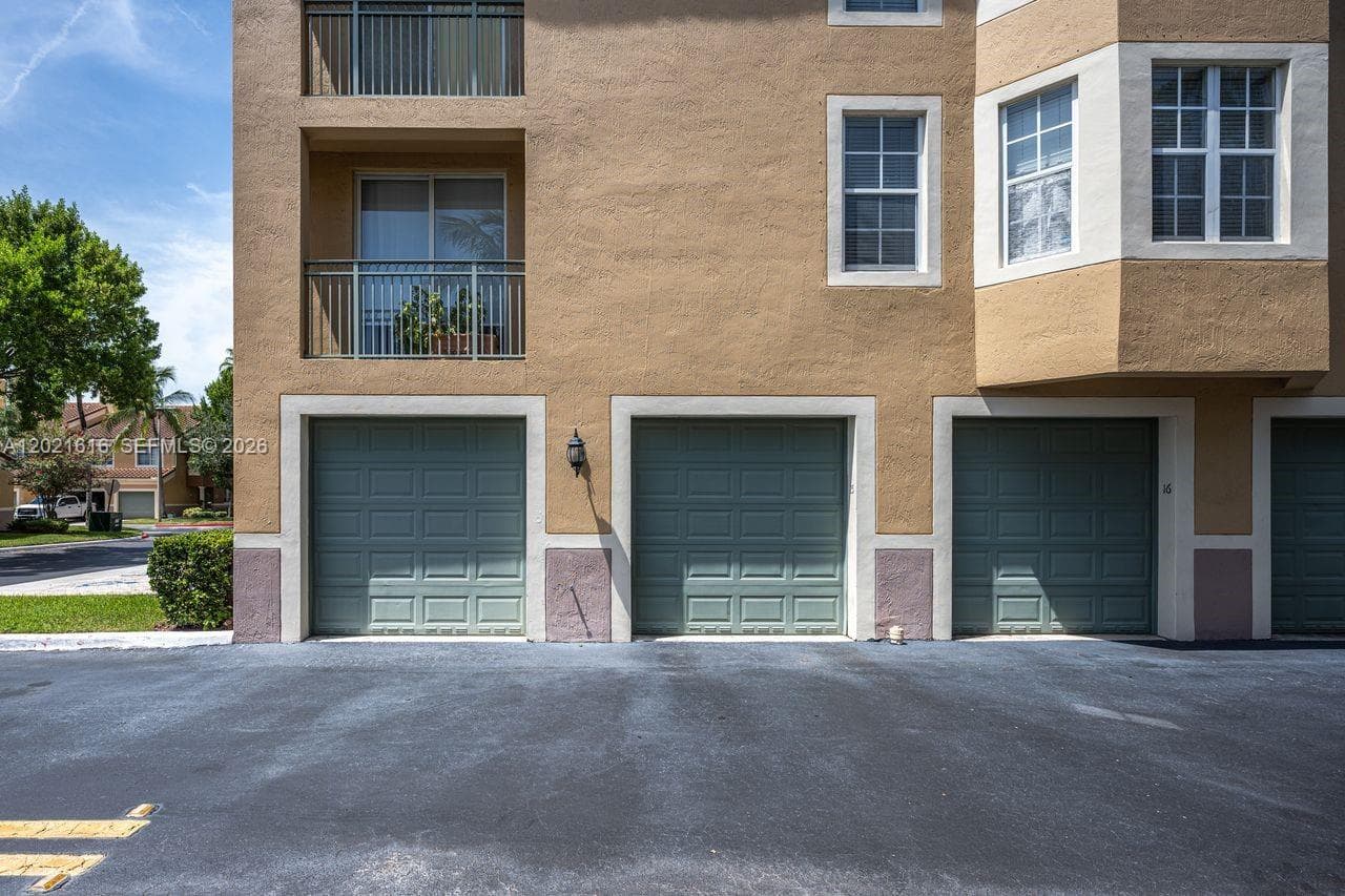 11780 Saint Andrews Pl # 208, Wellington, FL 33414 photo 3
