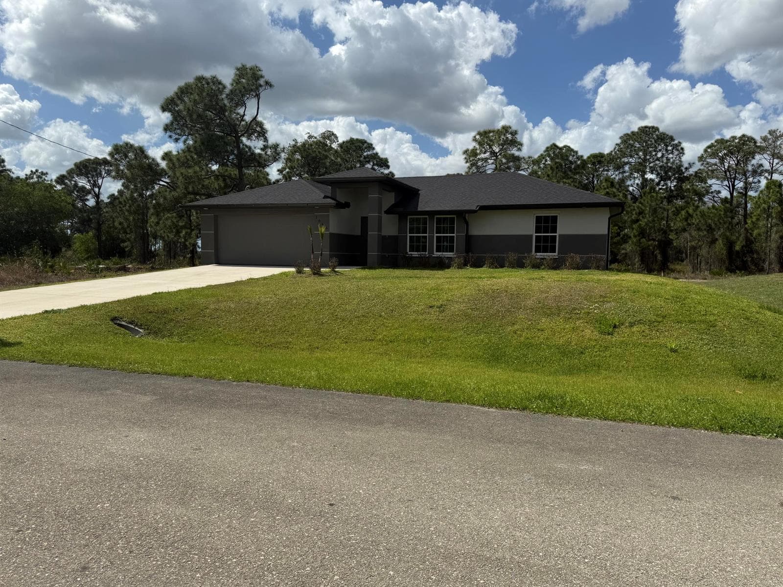 1046 S Cheney Ave Avenue S, Lehigh Acres, FL 33974 photo 2