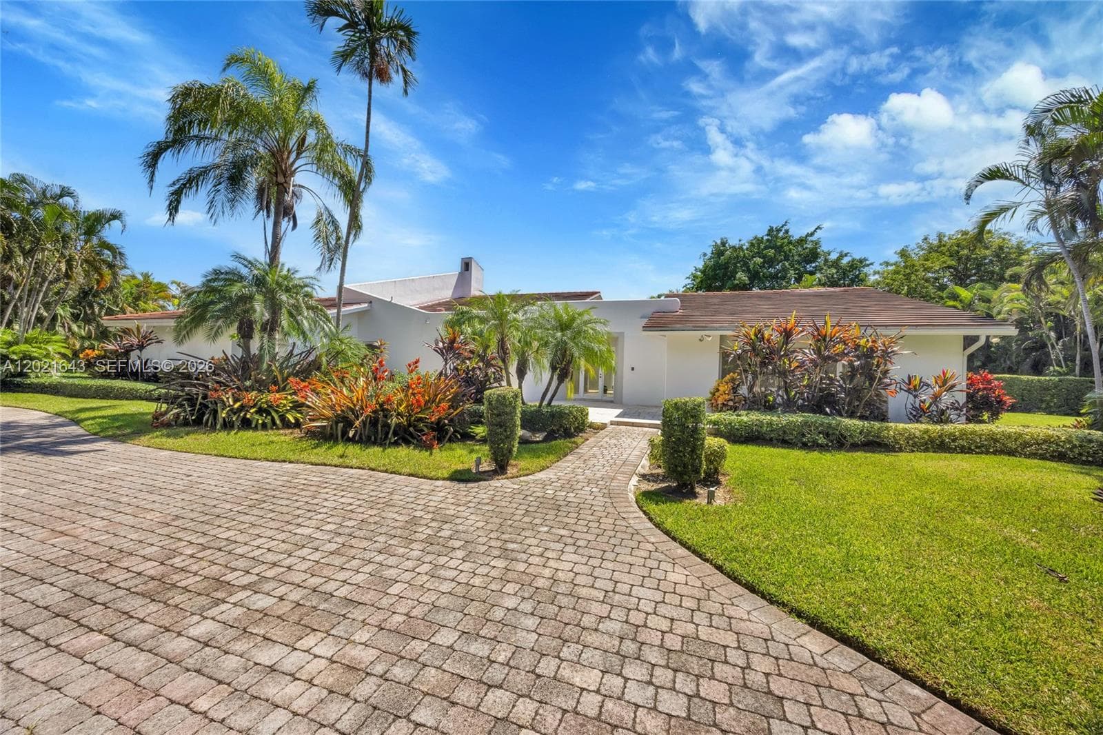 8303 Old Cutler Rd, Coral Gables, FL 33143 photo 2