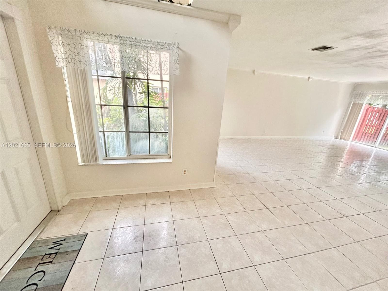 8801 SW 9th Ct, Pembroke Pines, FL 33025 photo 3