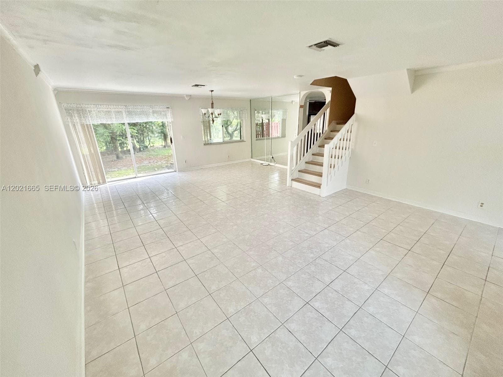 8801 SW 9th Ct, Pembroke Pines, FL 33025 photo 4
