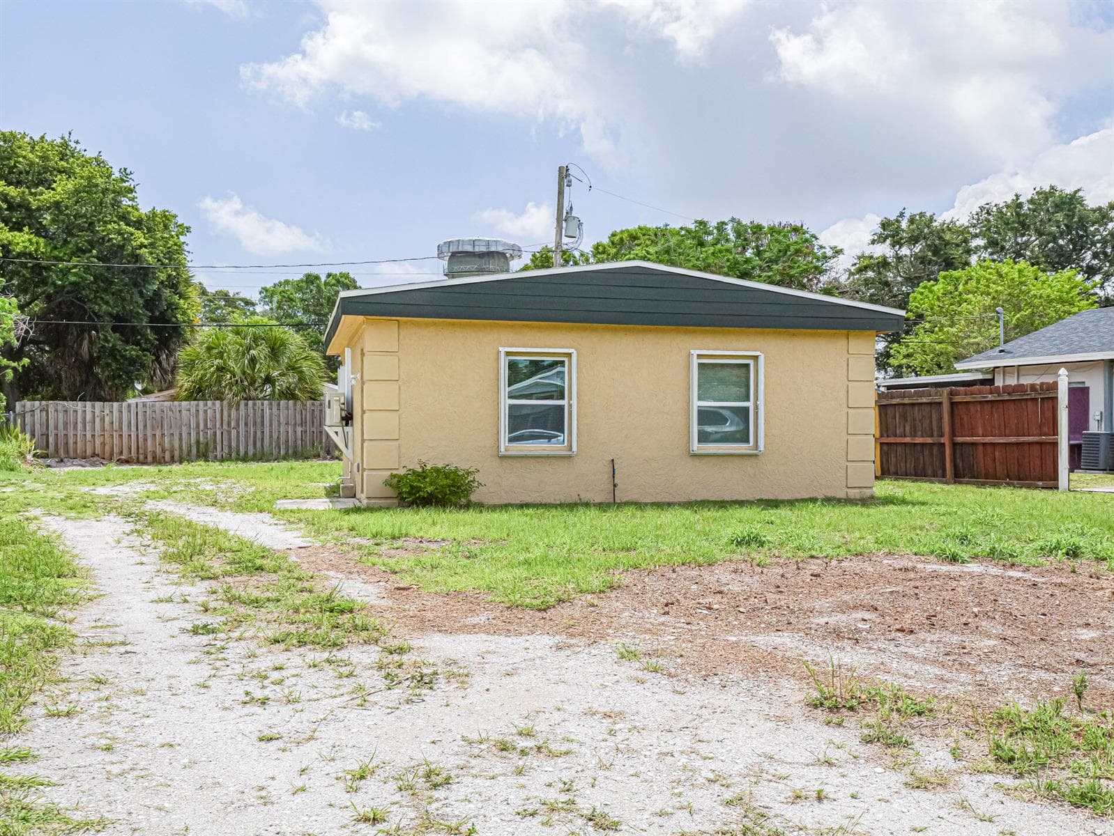 4716 29th Avenue, Vero Beach, FL 32967 photo 3