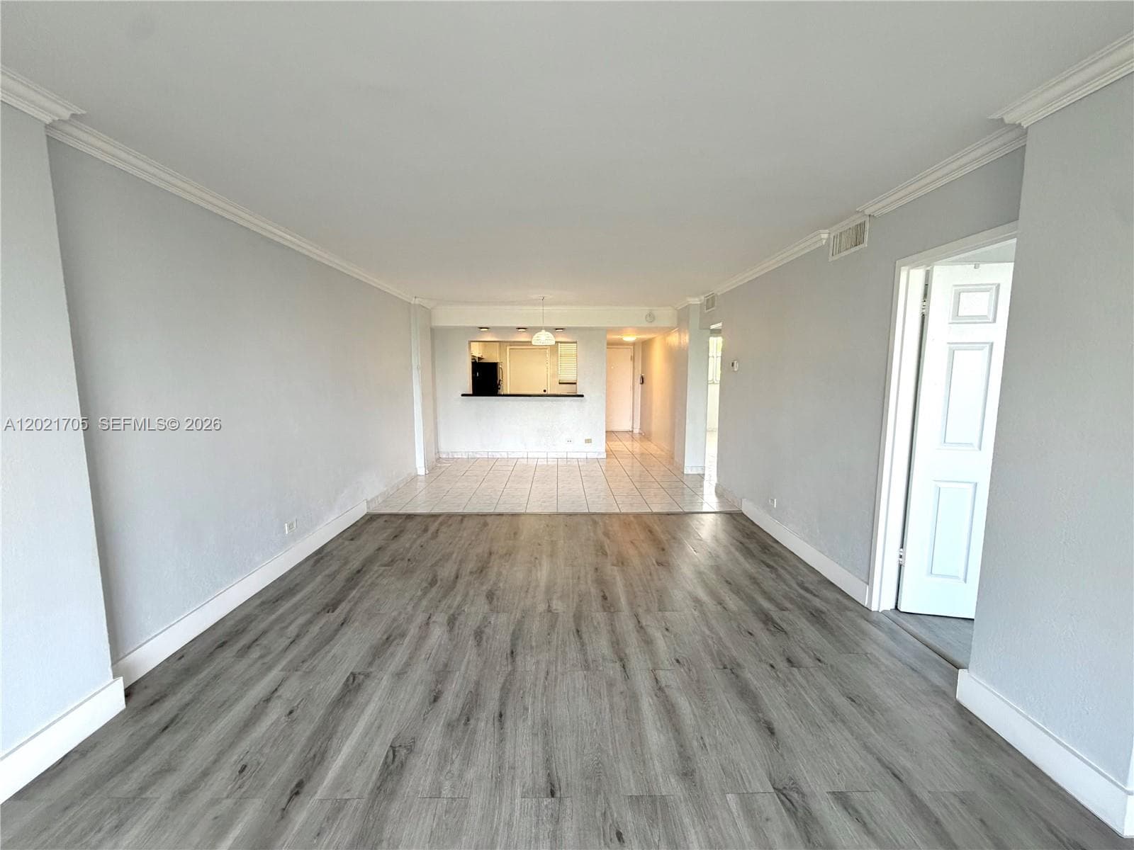 3660 NE 166th St # 414, North Miami Beach, FL 33160 photo 2