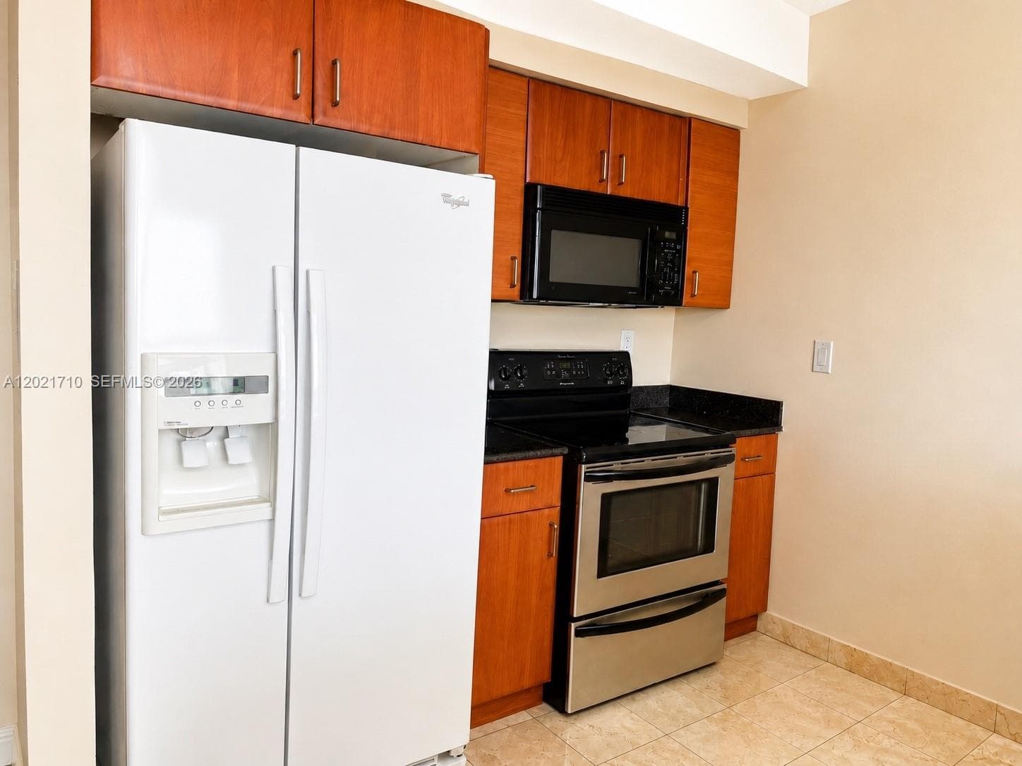 18001 Collins Ave # 605, Sunny Isles Beach, FL 33160 photo 5