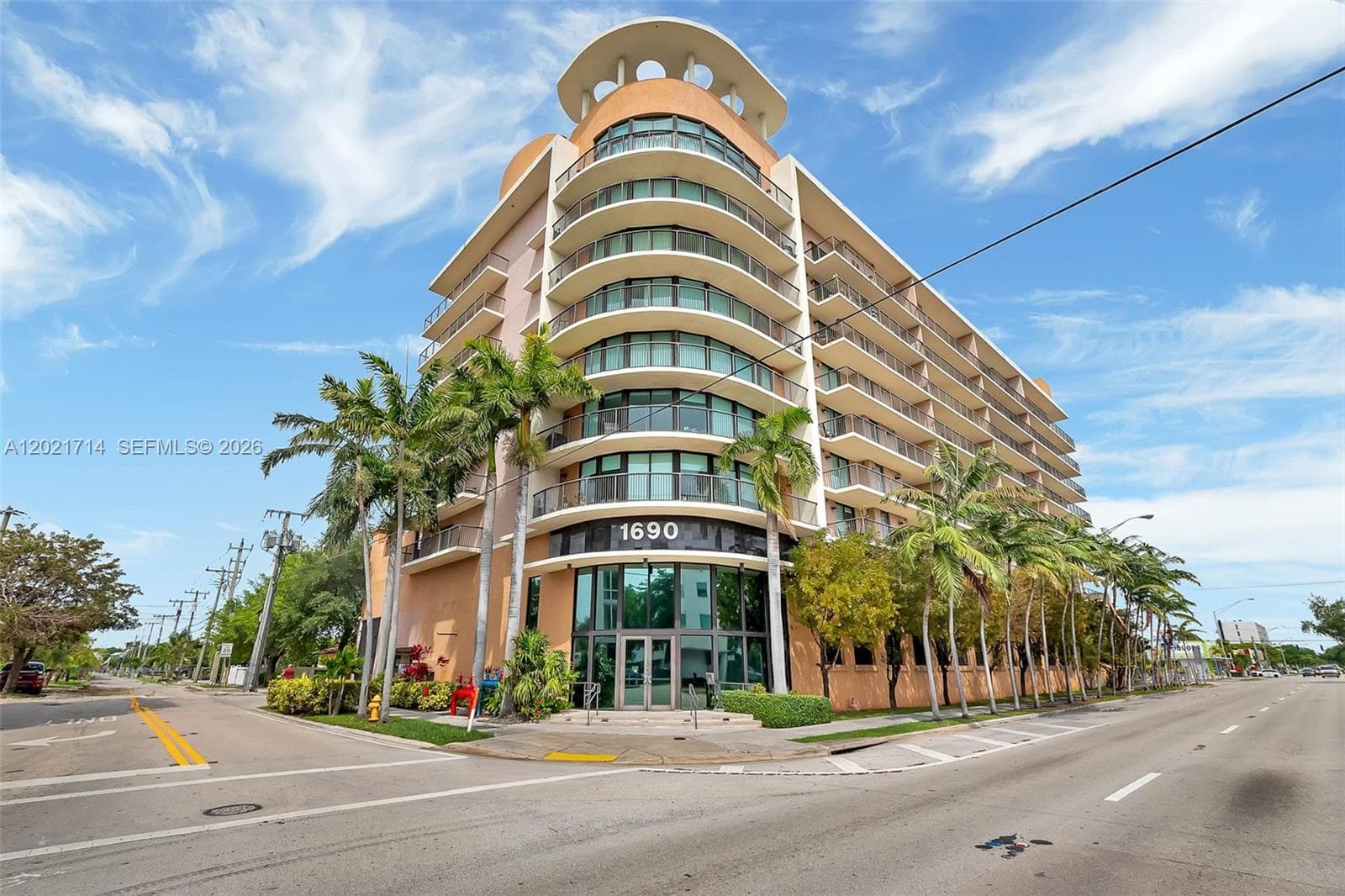 1690 SW 27th Ave # 805, Miami, FL 33145 photo 2
