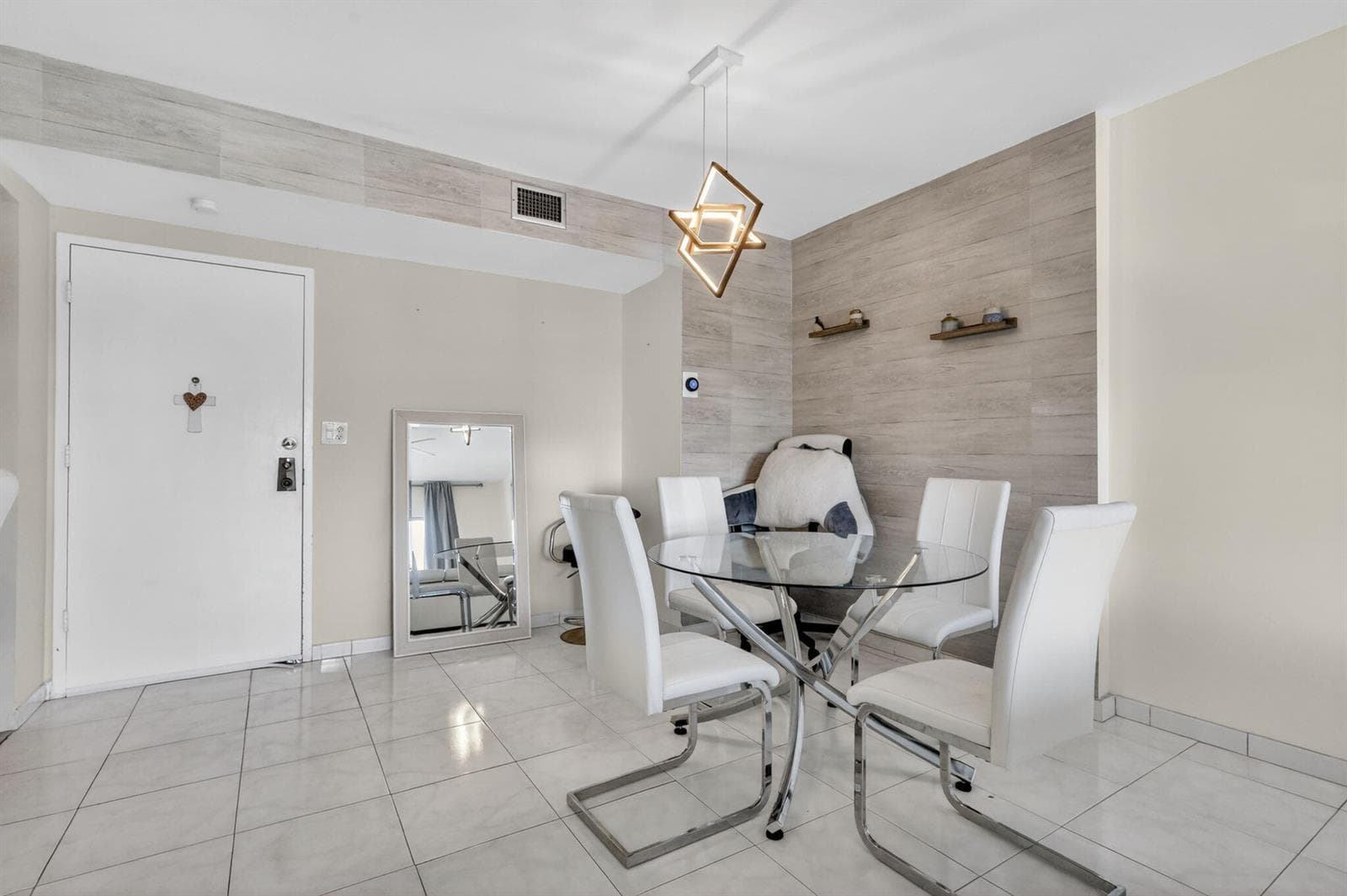 4330 Hillcrest Drive # 302, Hollywood, FL 33021 photo 3