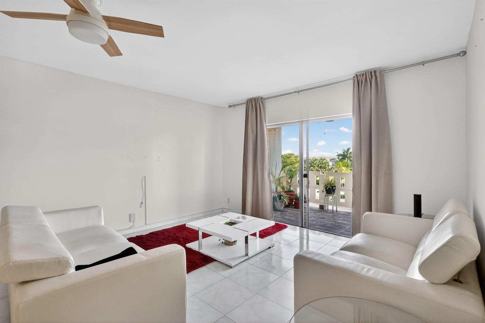 4330 Hillcrest Drive # 302, Hollywood, FL 33021 photo 5