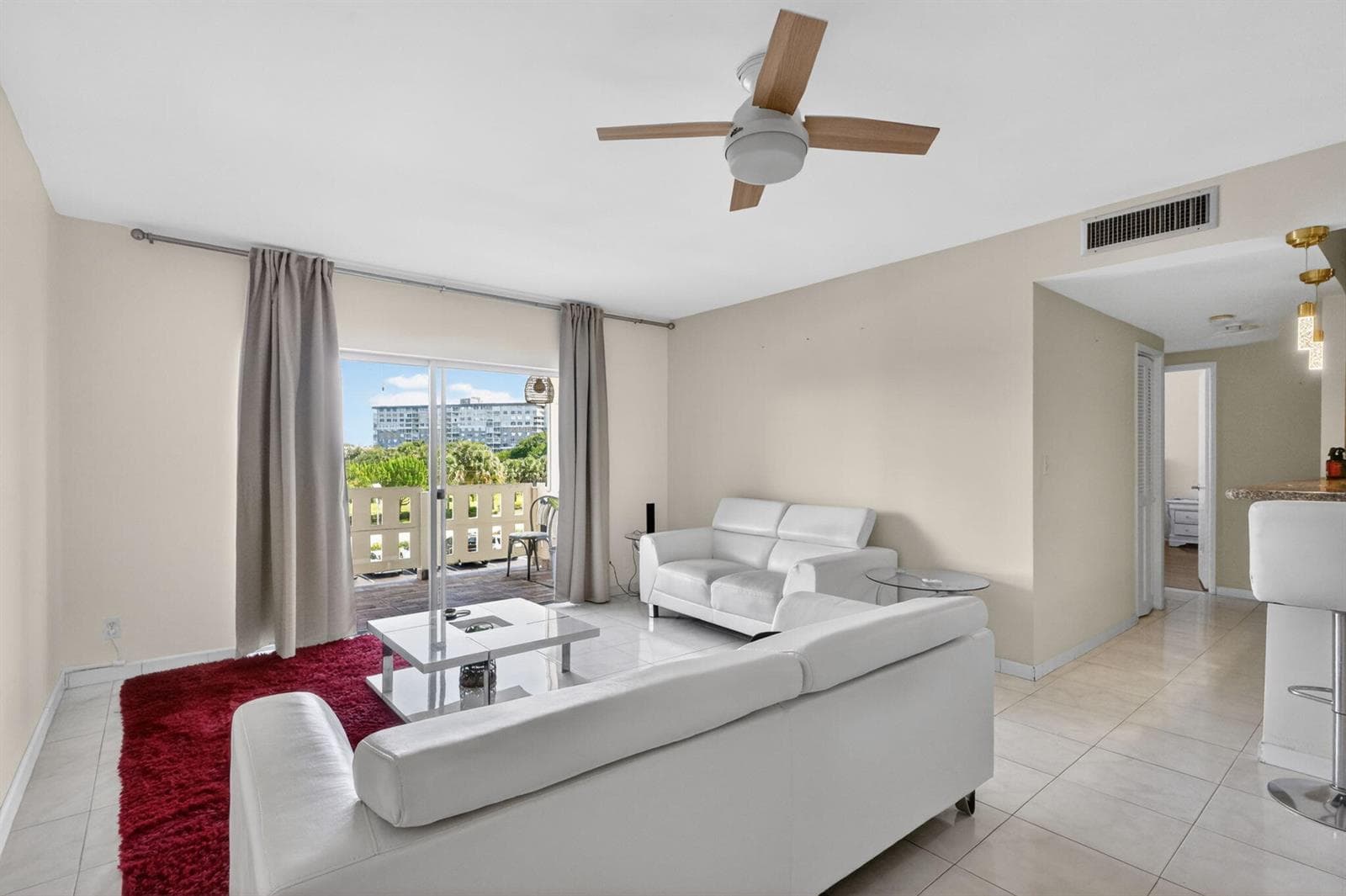 4330 Hillcrest Drive # 302, Hollywood, FL 33021 photo 4
